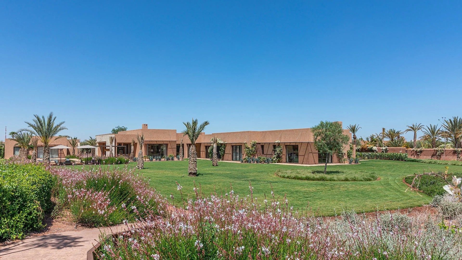 Buy Villa 10 rooms 900 m² Marrakech