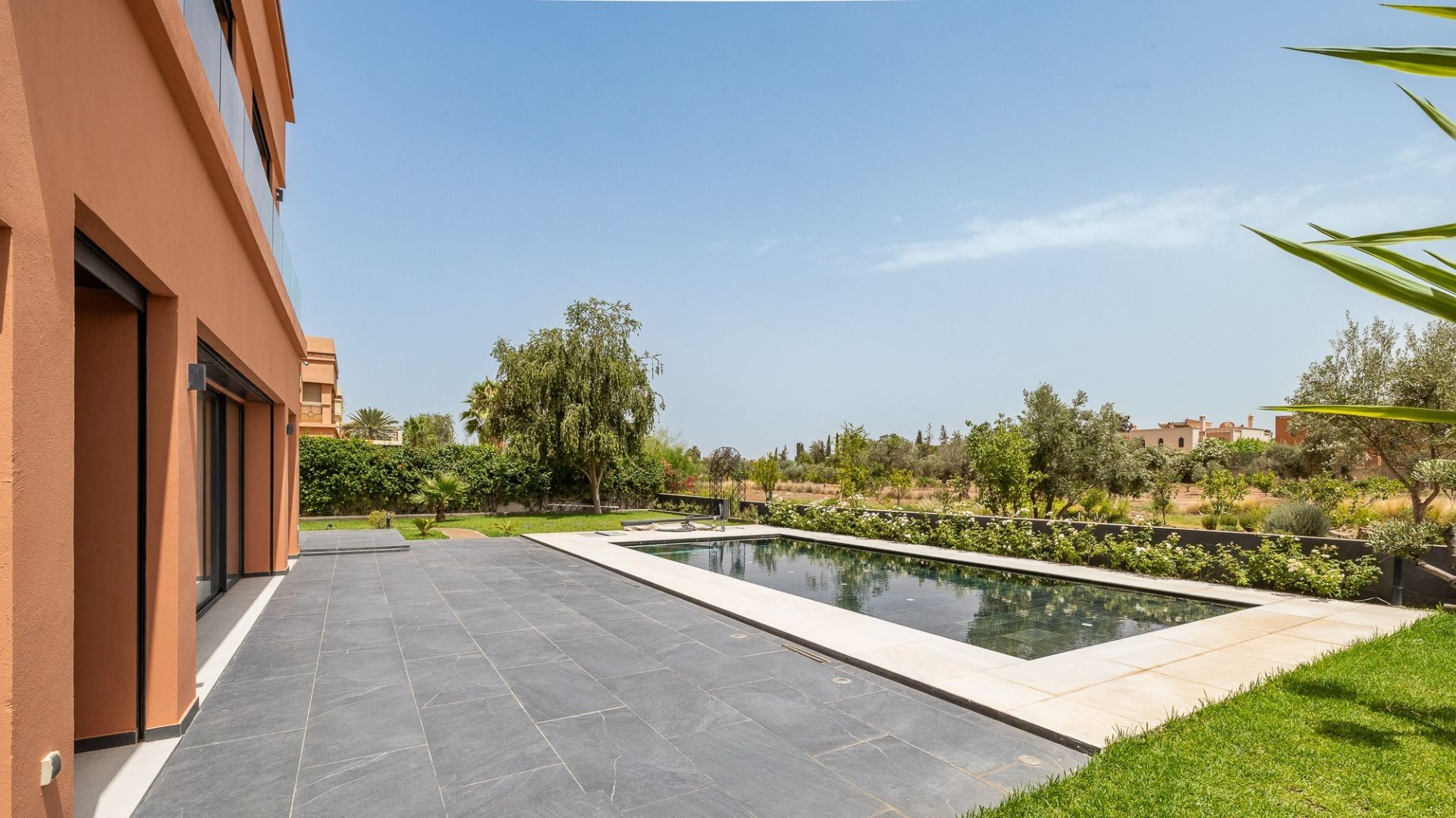 Rent Villa 8 rooms 380 m² Marrakech