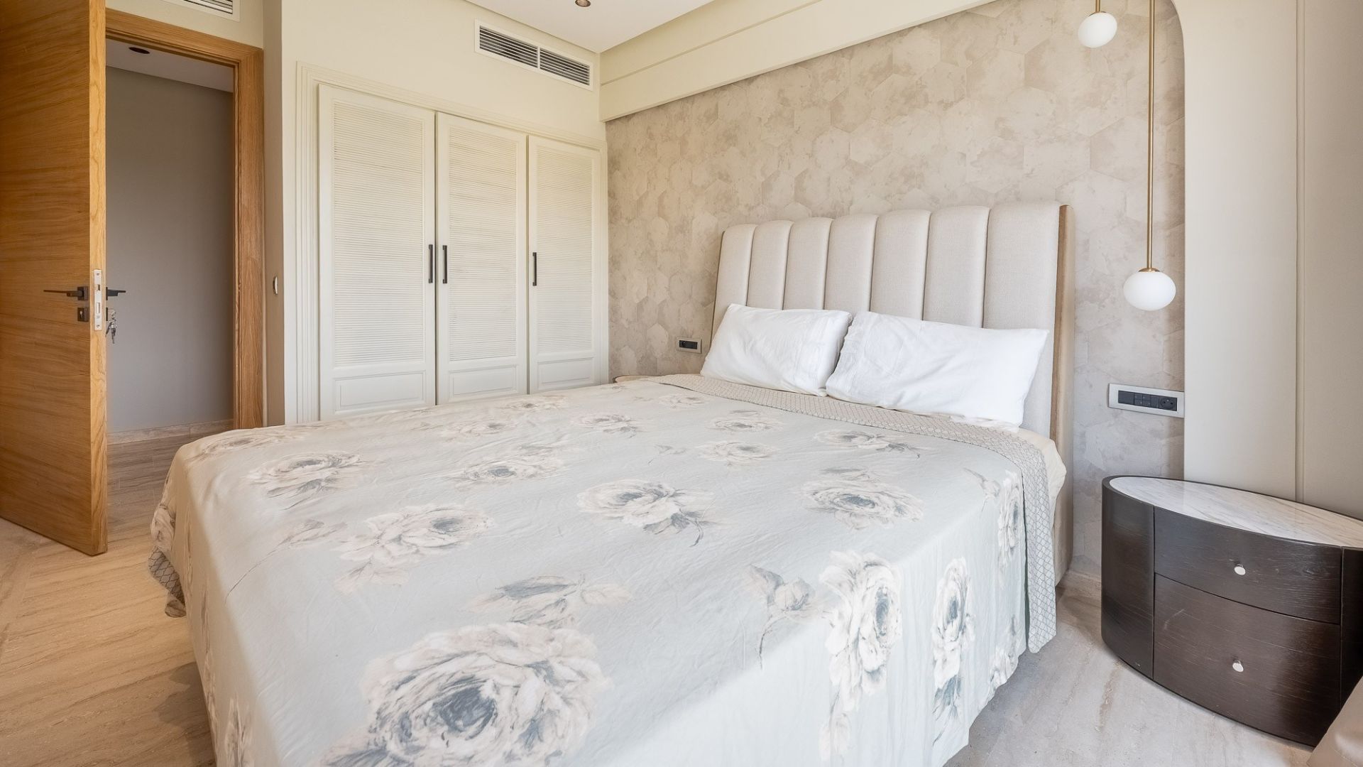 Louer Villa 8&nbsp;pièces 380&nbsp;m² Marrakech