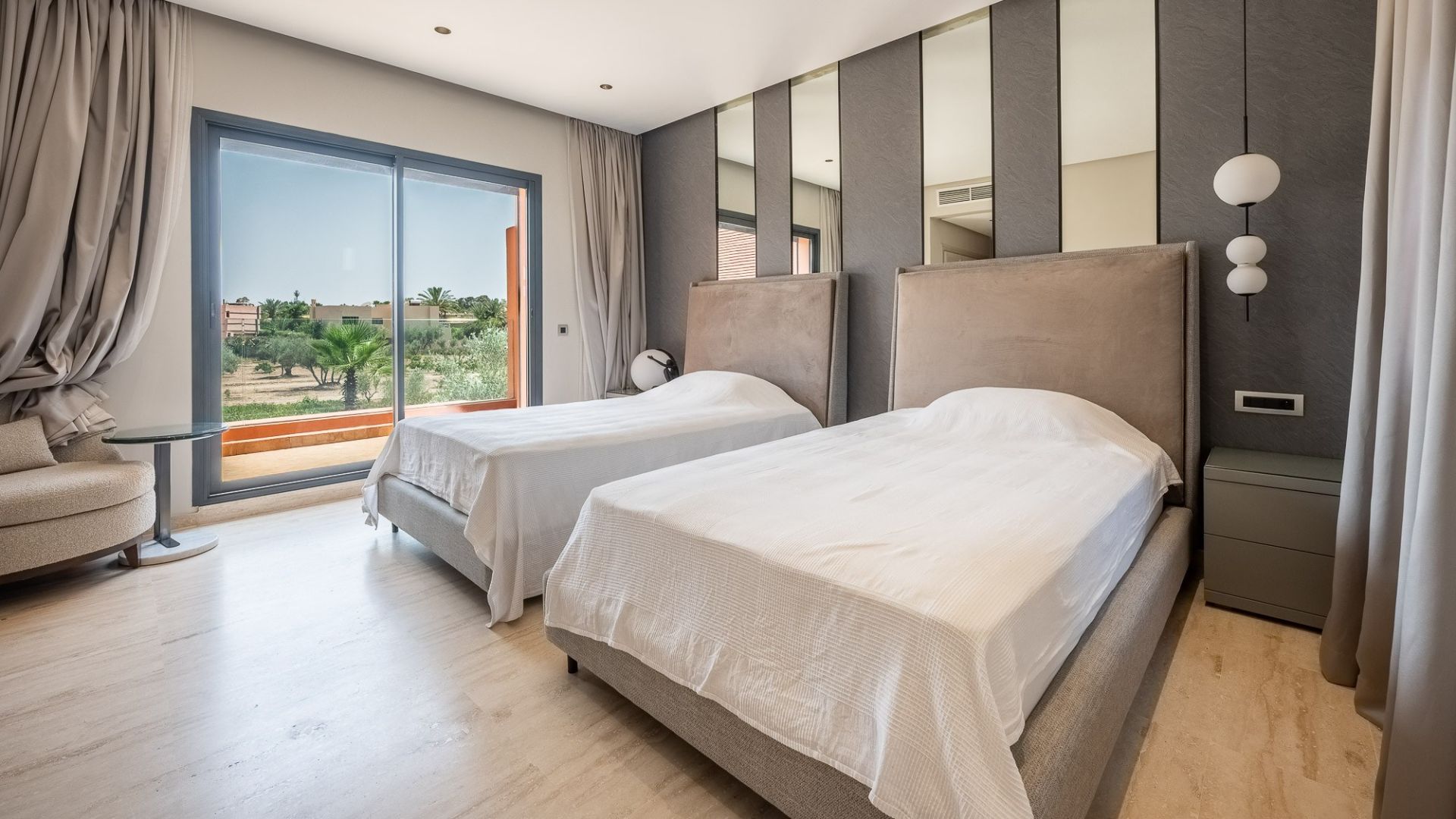 Rent Villa 8 rooms 380 m² Marrakech