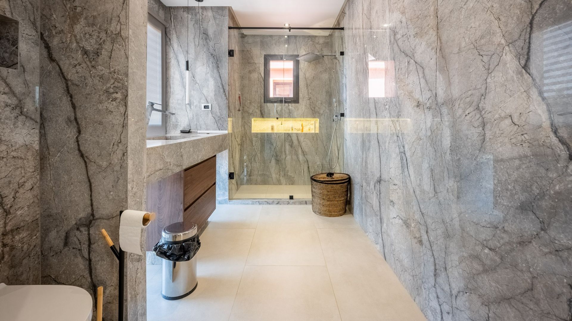 Rent Villa 8 rooms 380 m² Marrakech