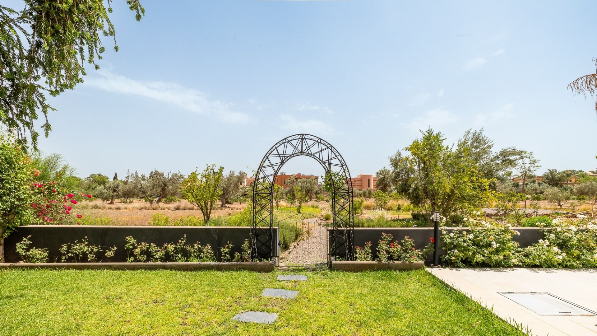 Louer Villa 8&nbsp;pièces 380&nbsp;m² Marrakech