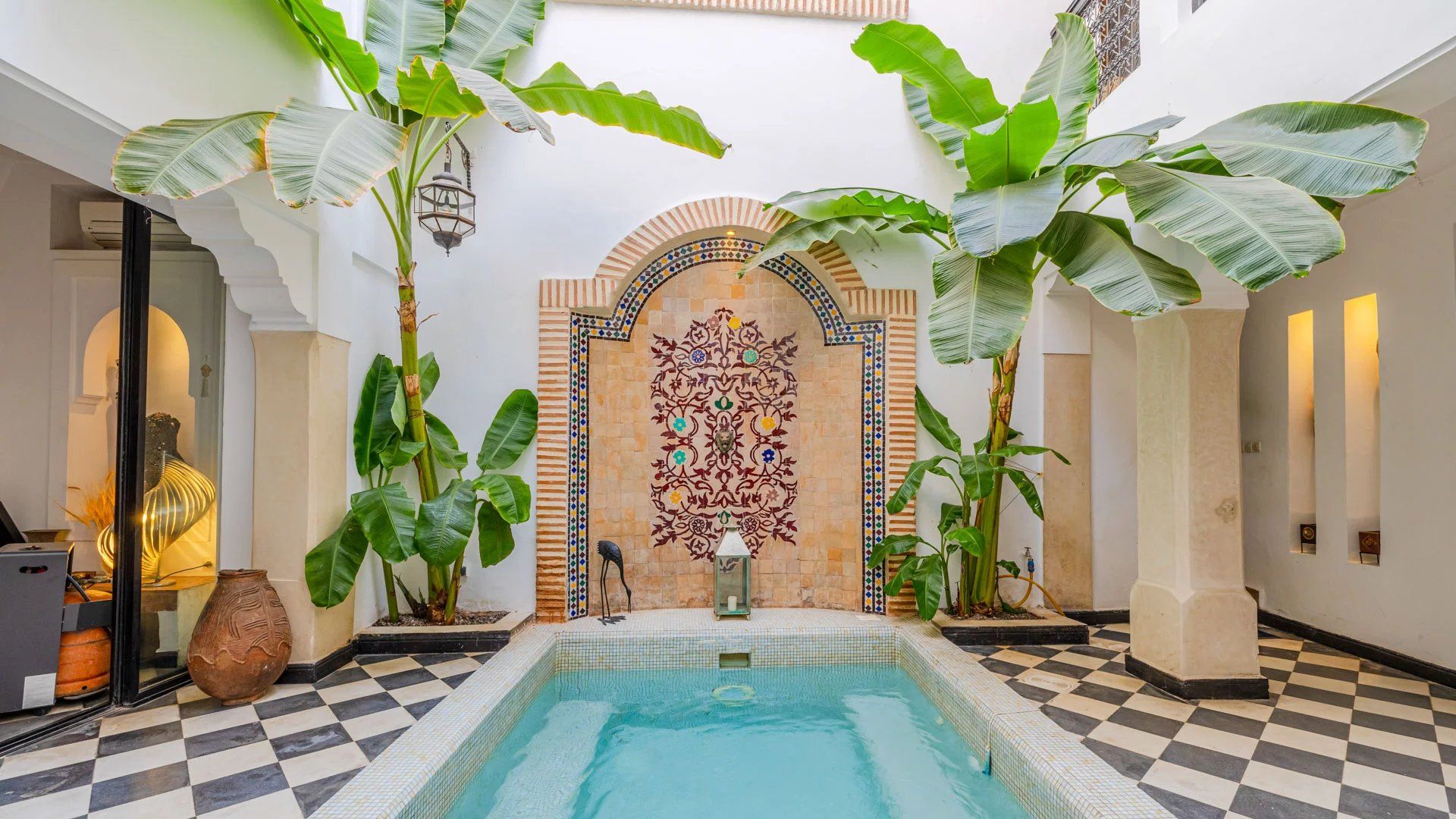 Buy Riad 8 rooms 350 m² Marrakech
