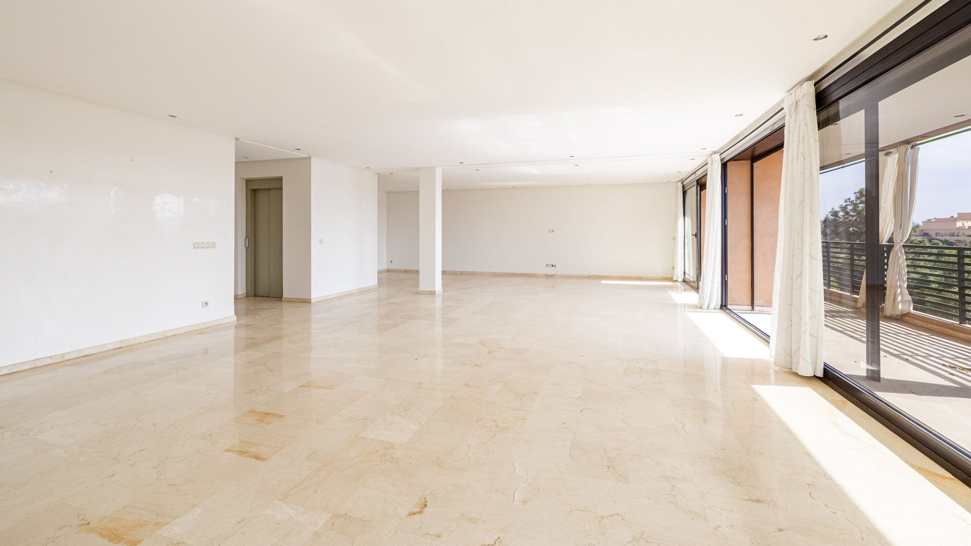 Buy Apartment 6 rooms 250 m² Marrakech