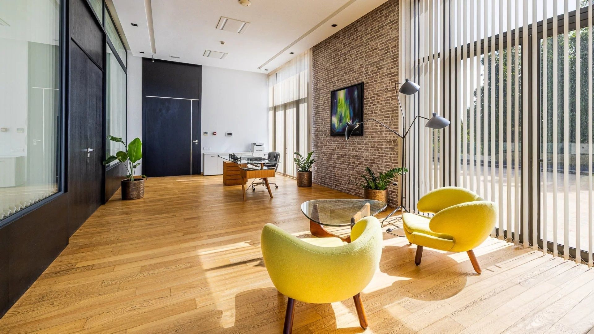 Buy Commercial local 1000 m² Rabat