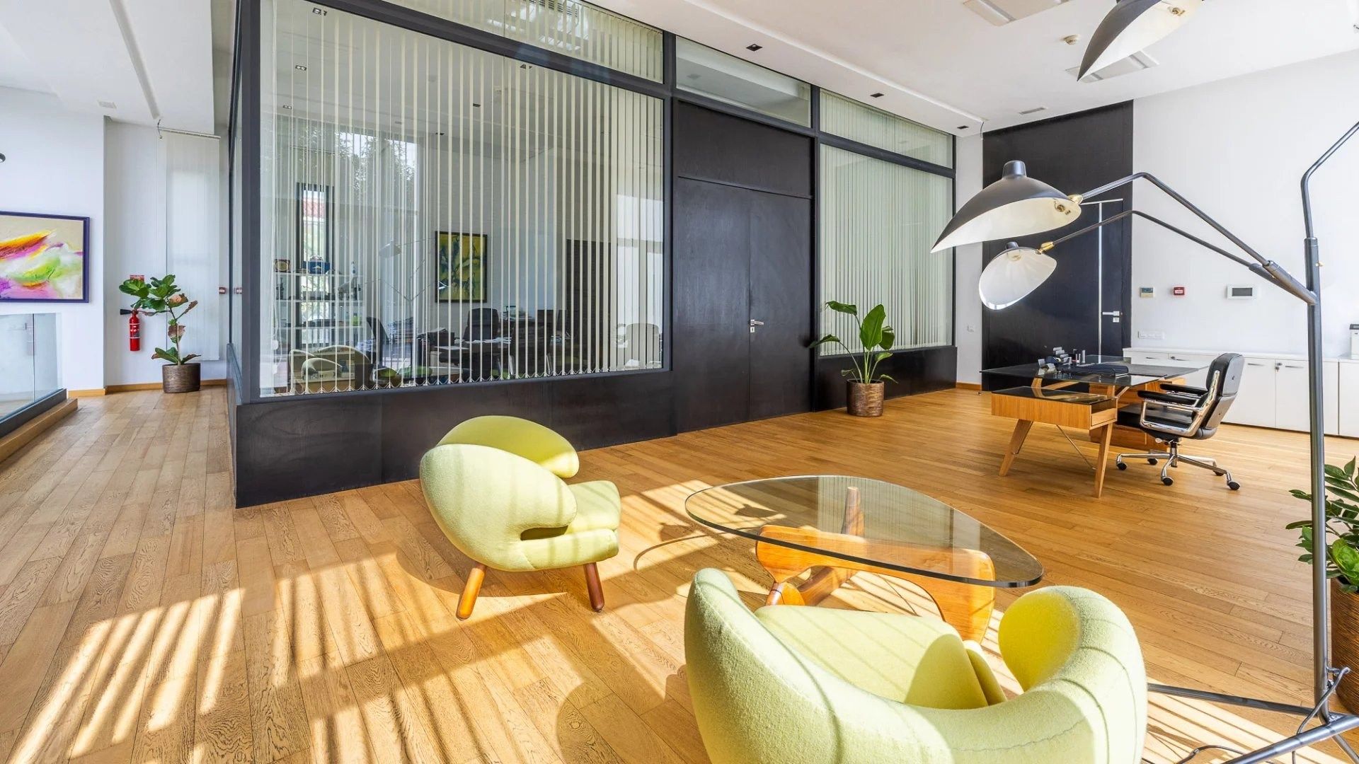 Buy Commercial local 1000 m² Rabat