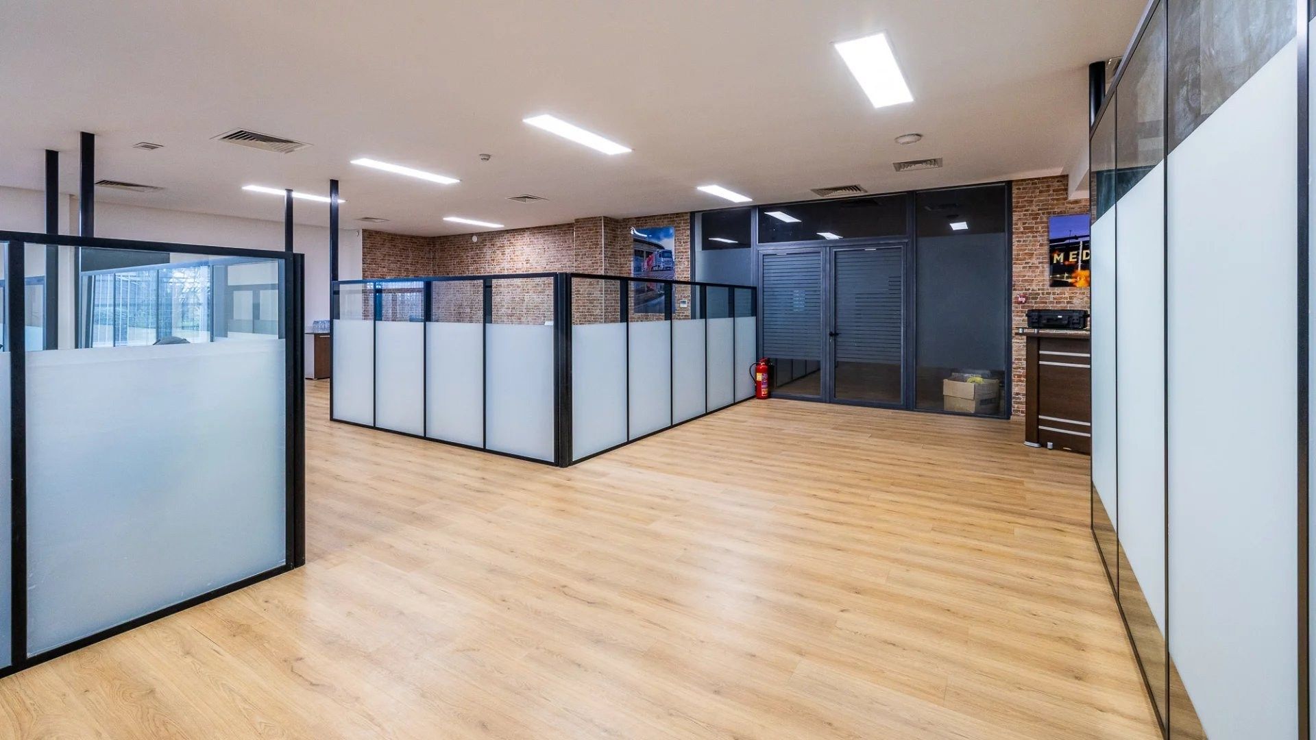 Buy Commercial local 1000 m² Rabat