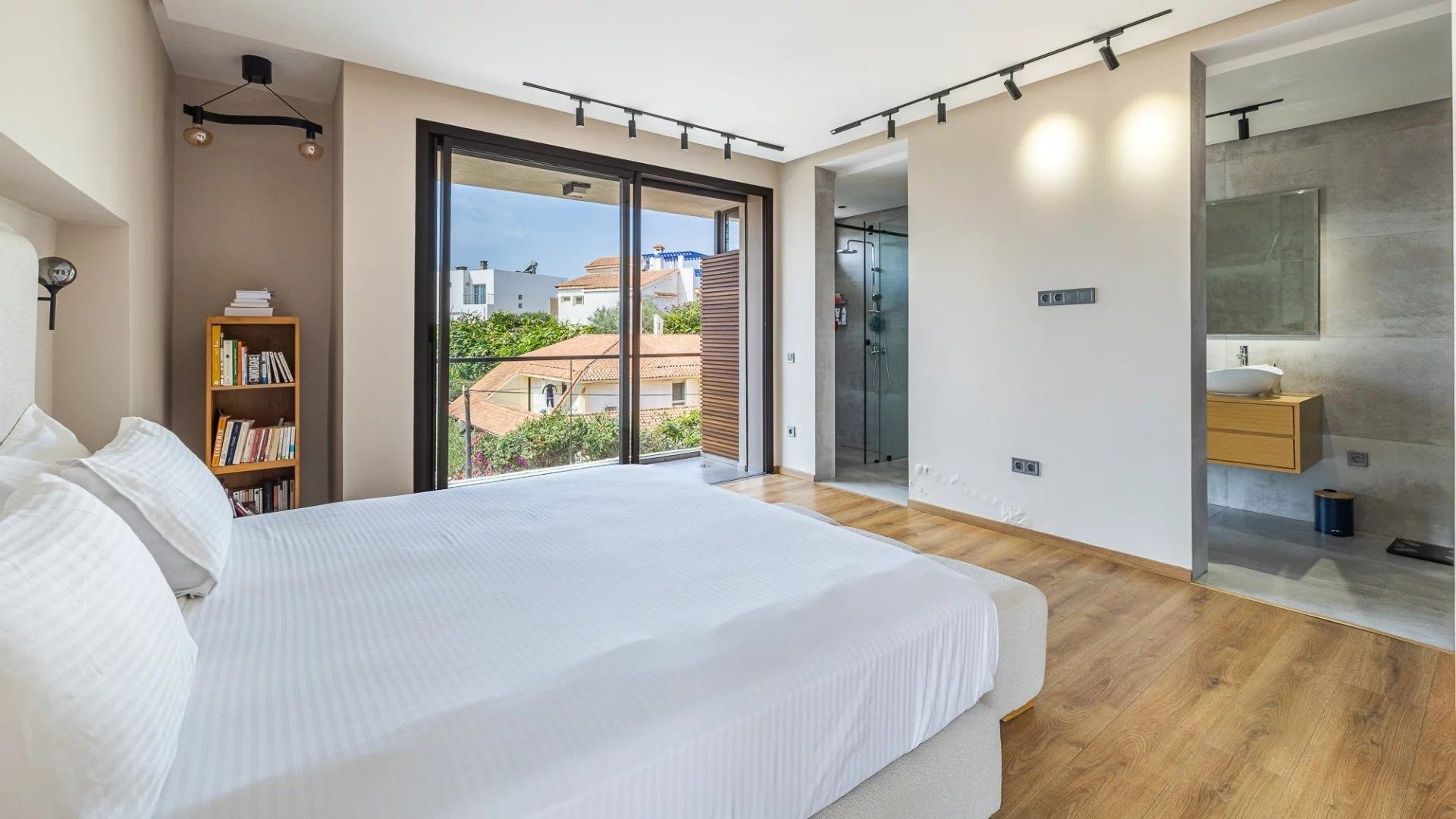 Rent Villa 7 rooms 350 m² El Harhoura