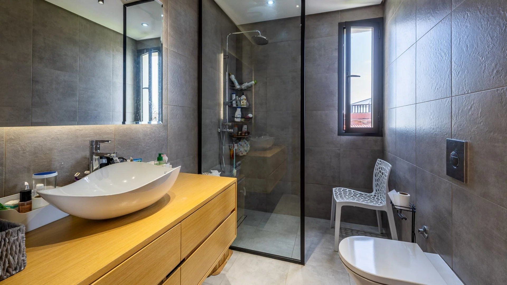 Rent Villa 7 rooms 350 m² El Harhoura