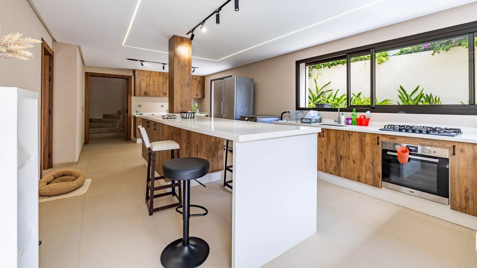 Rent Villa 7 rooms 350 m² El Harhoura