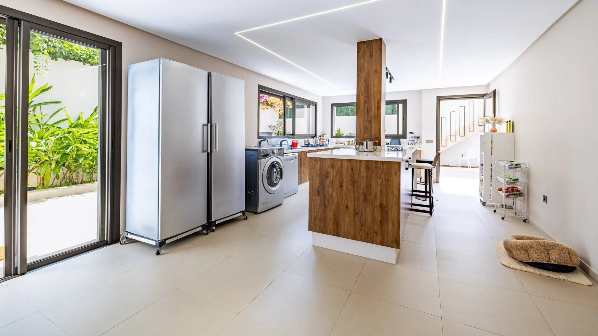 Rent Villa 7 rooms 350 m² El Harhoura