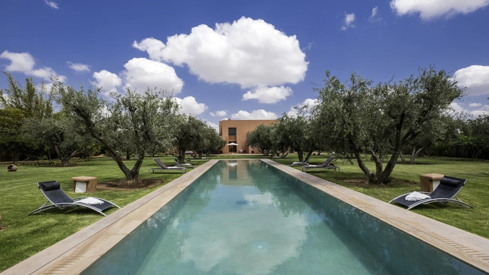 Buy House 11 rooms 950 m² Marrakech