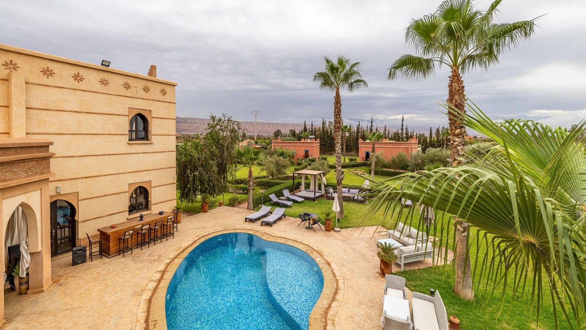 Acheter Villa 12&nbsp;pièces 480&nbsp;m² Marrakech