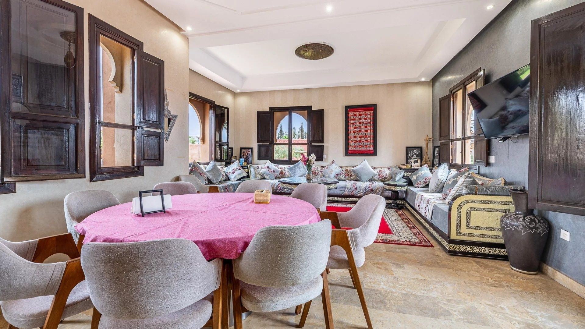 Buy Villa 12&nbsp;rooms 480&nbsp;m² Marrakech