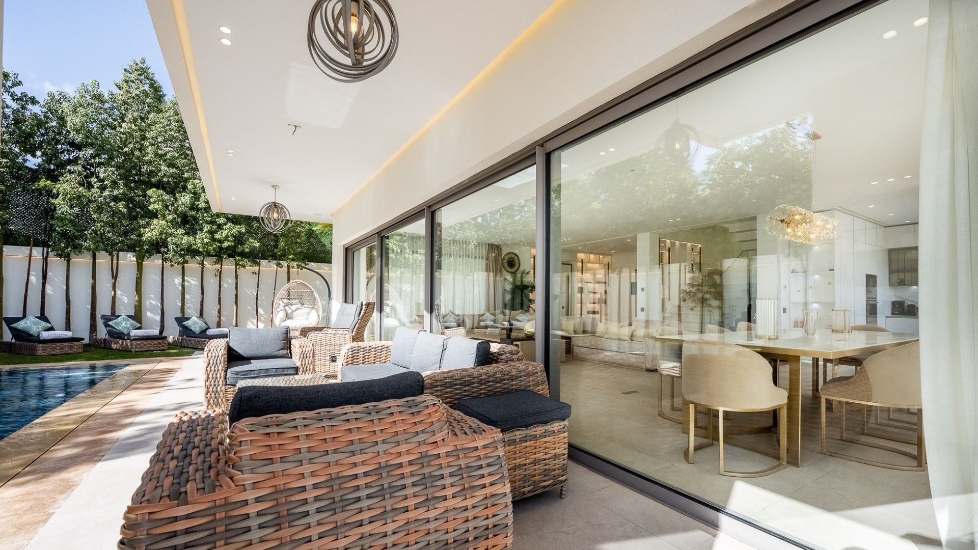 Louer Villa 6 pièces 450 m² Marrakech