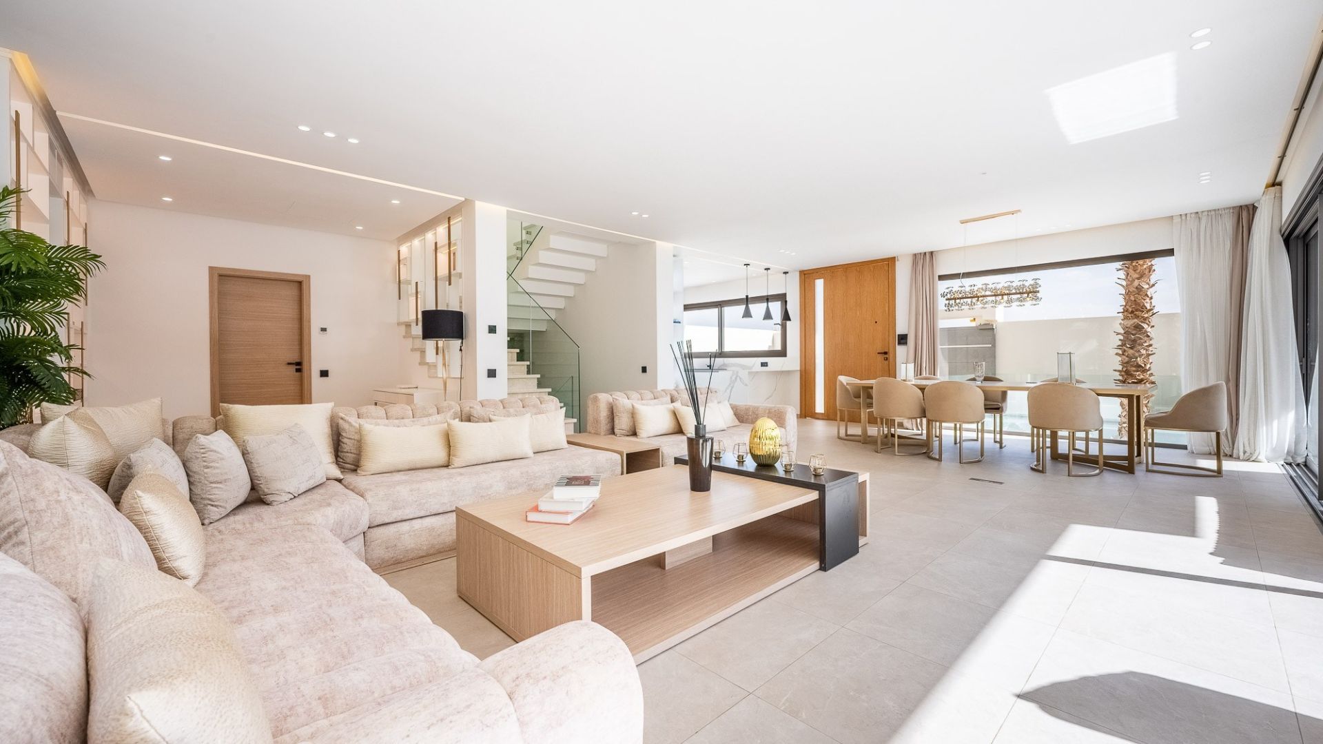 Louer Villa 6 pièces 450 m² Marrakech