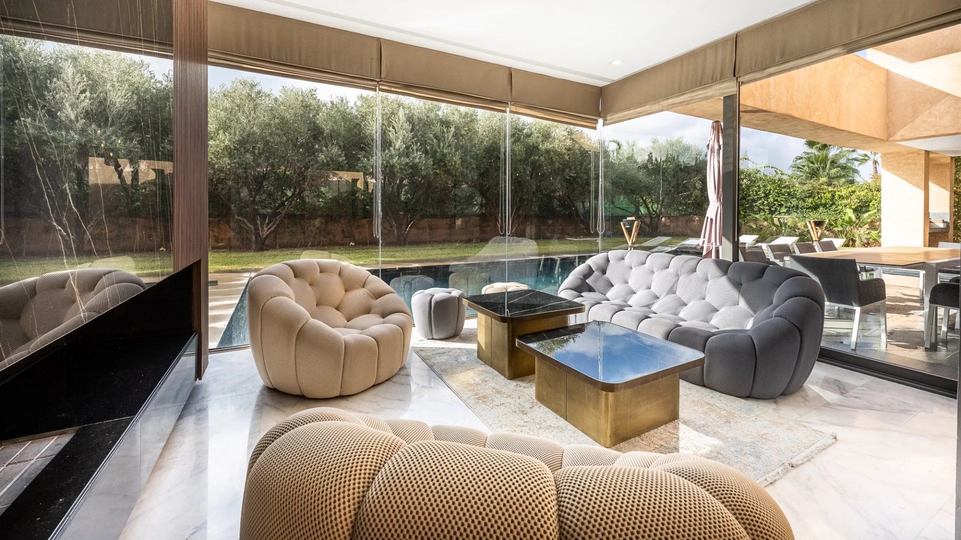Louer Villa 9&nbsp;pièces 550&nbsp;m² Marrakech