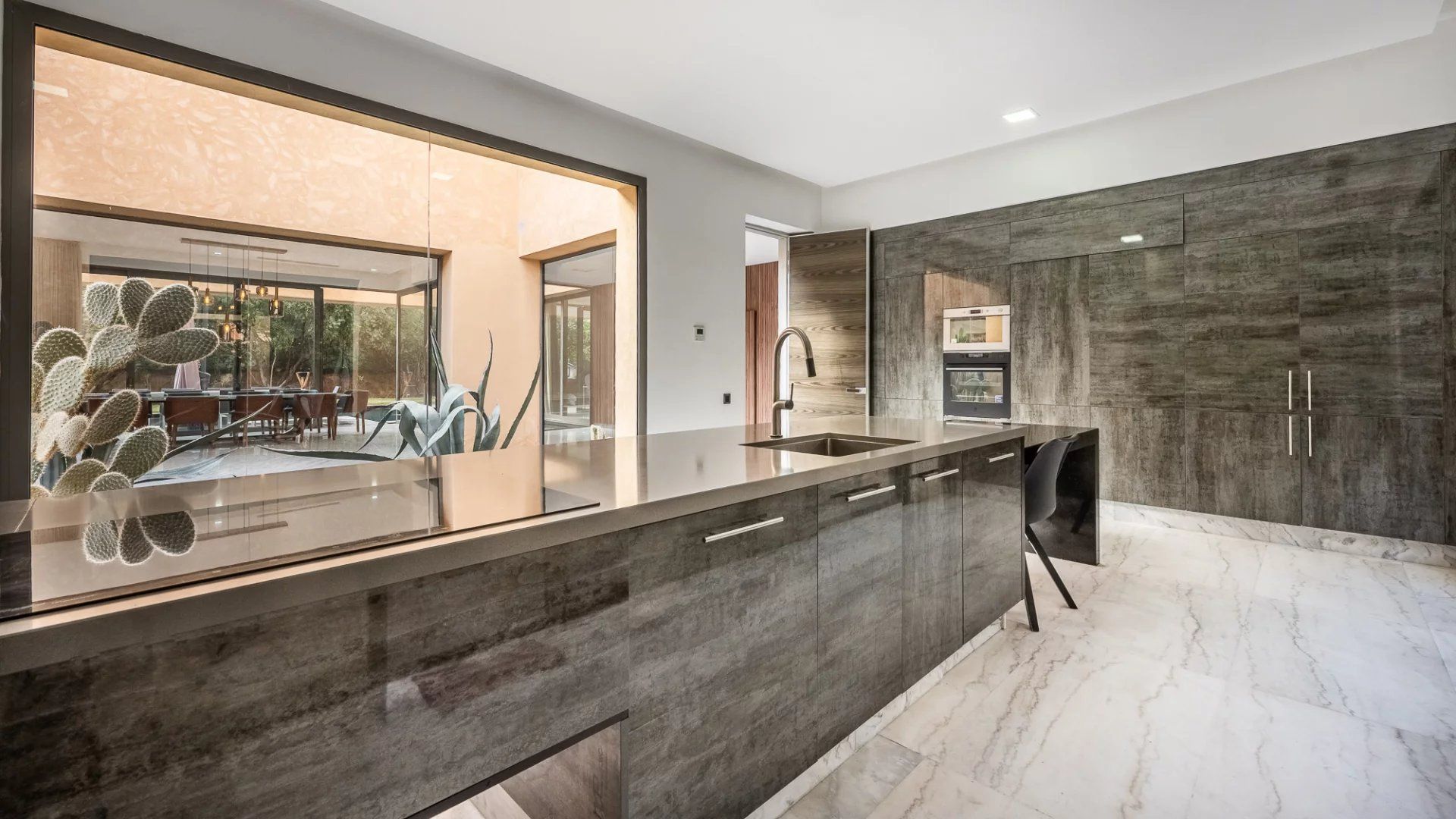 Louer Villa 9 pièces 550 m² Marrakech