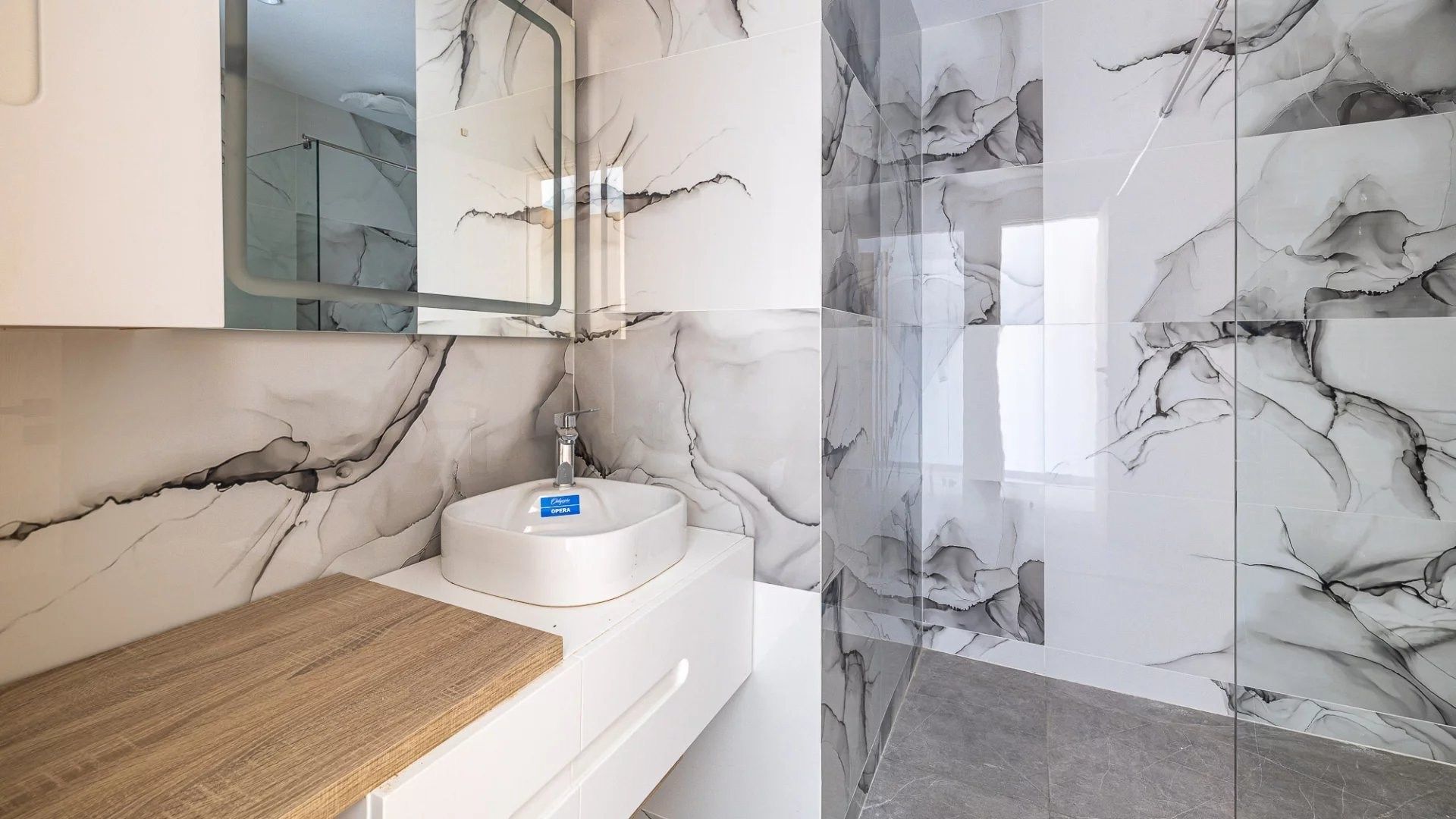 Louer Villa 6 pièces 250 m² Marrakech