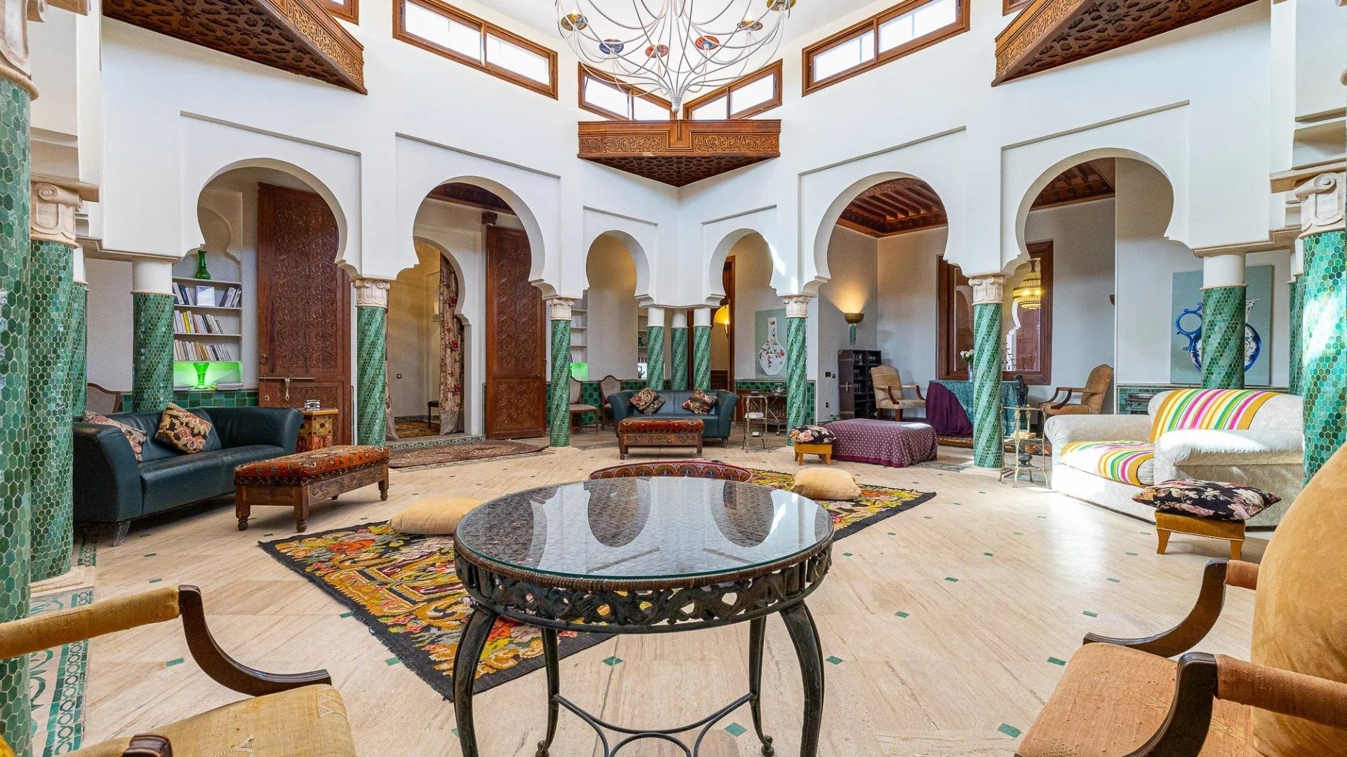 Louer Villa 6 pièces 300 m² Marrakech