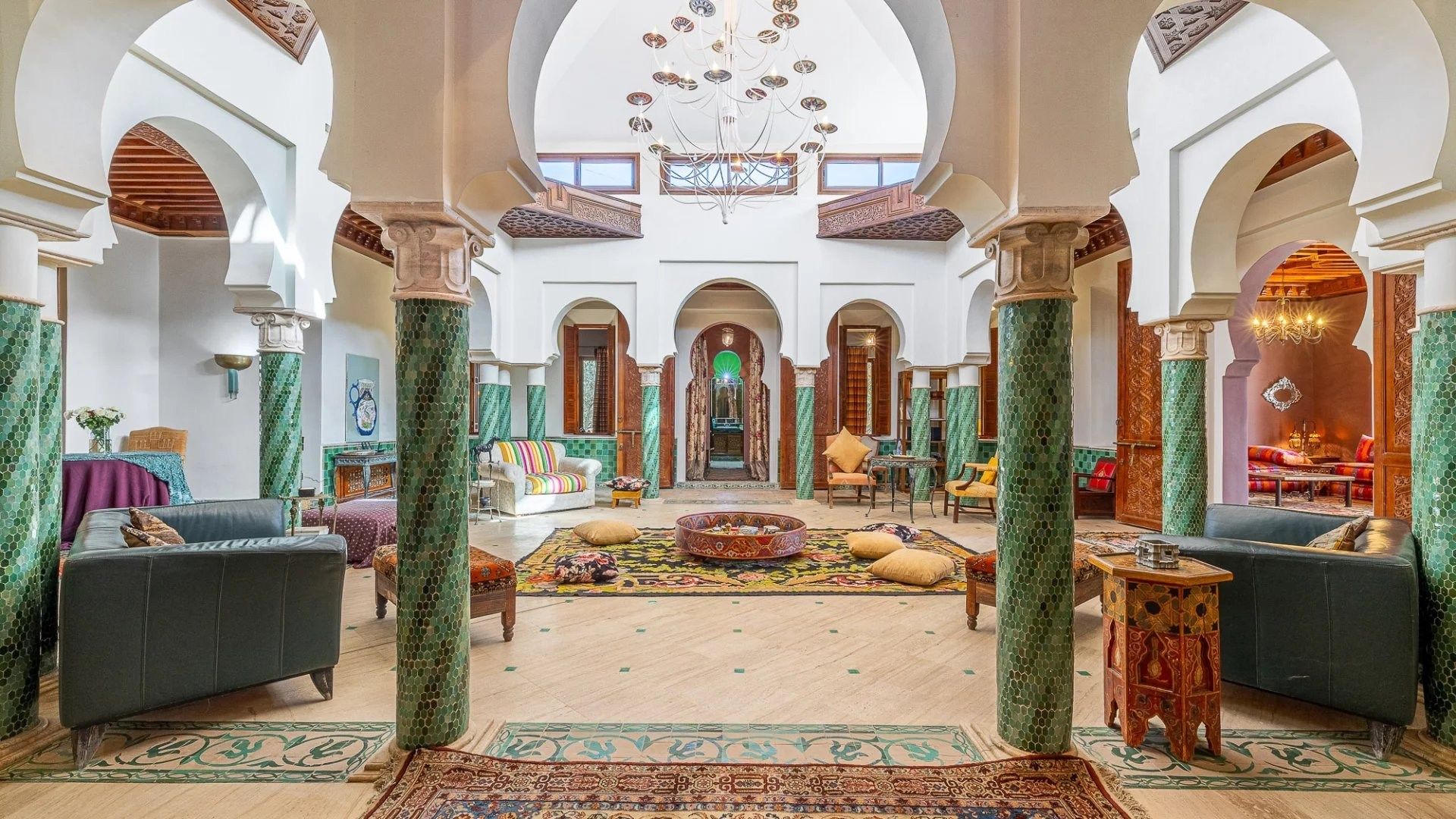 Louer Villa 6 pièces 300 m² Marrakech