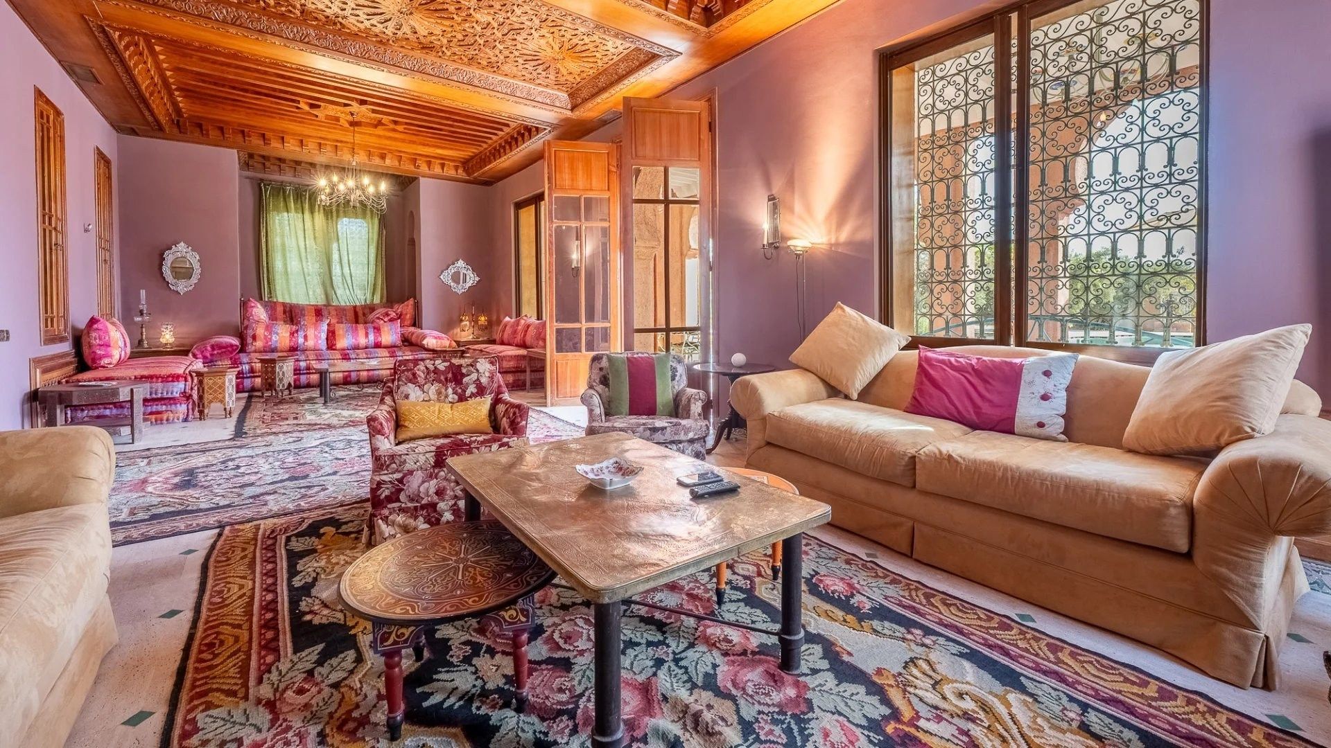 Louer Villa 6 pièces 300 m² Marrakech