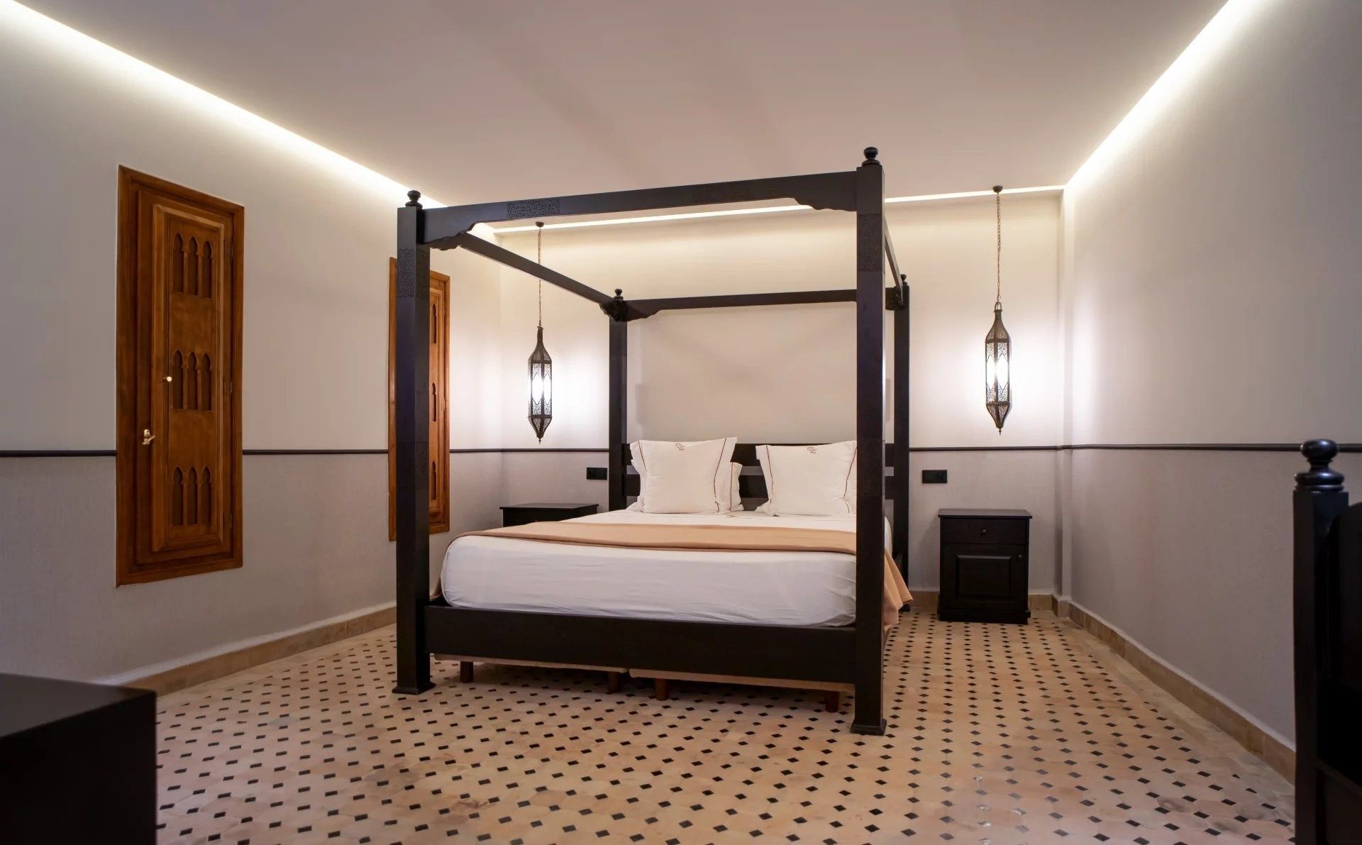 Acheter Riad 13&nbsp;pièces 700&nbsp;m² Tanger