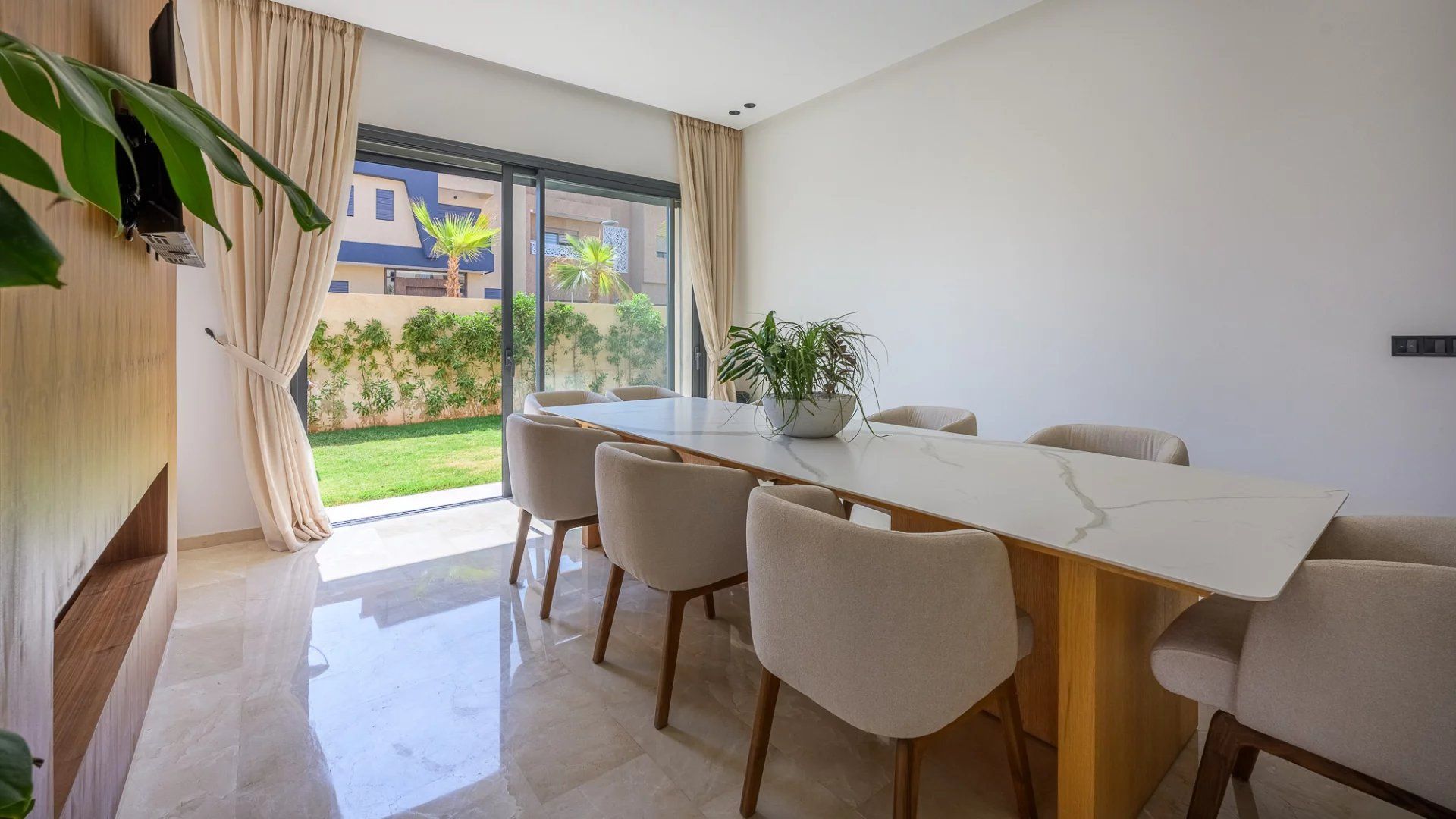 Buy Villa 6&nbsp;rooms 350&nbsp;m² Marrakech