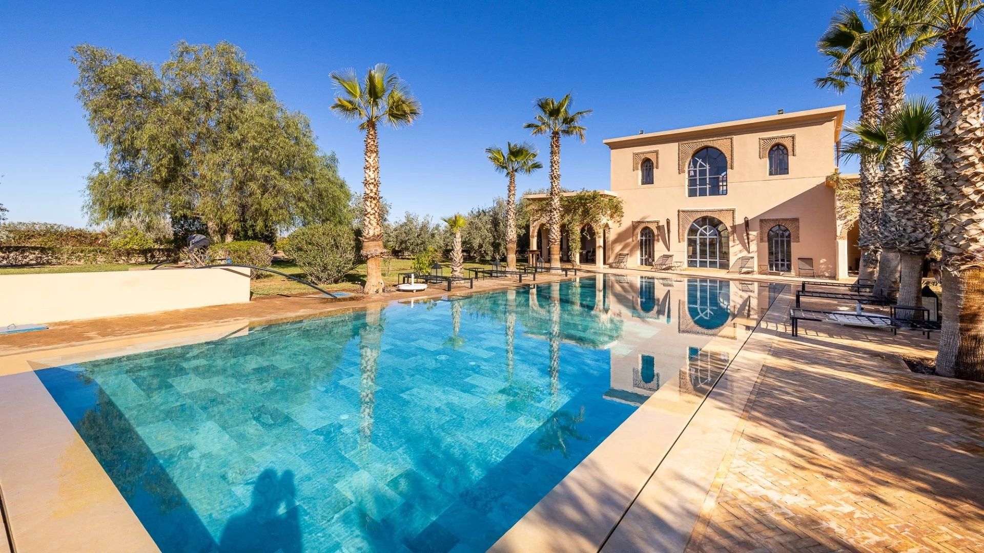 Louer Villa 12&nbsp;pièces 450&nbsp;m² Marrakech