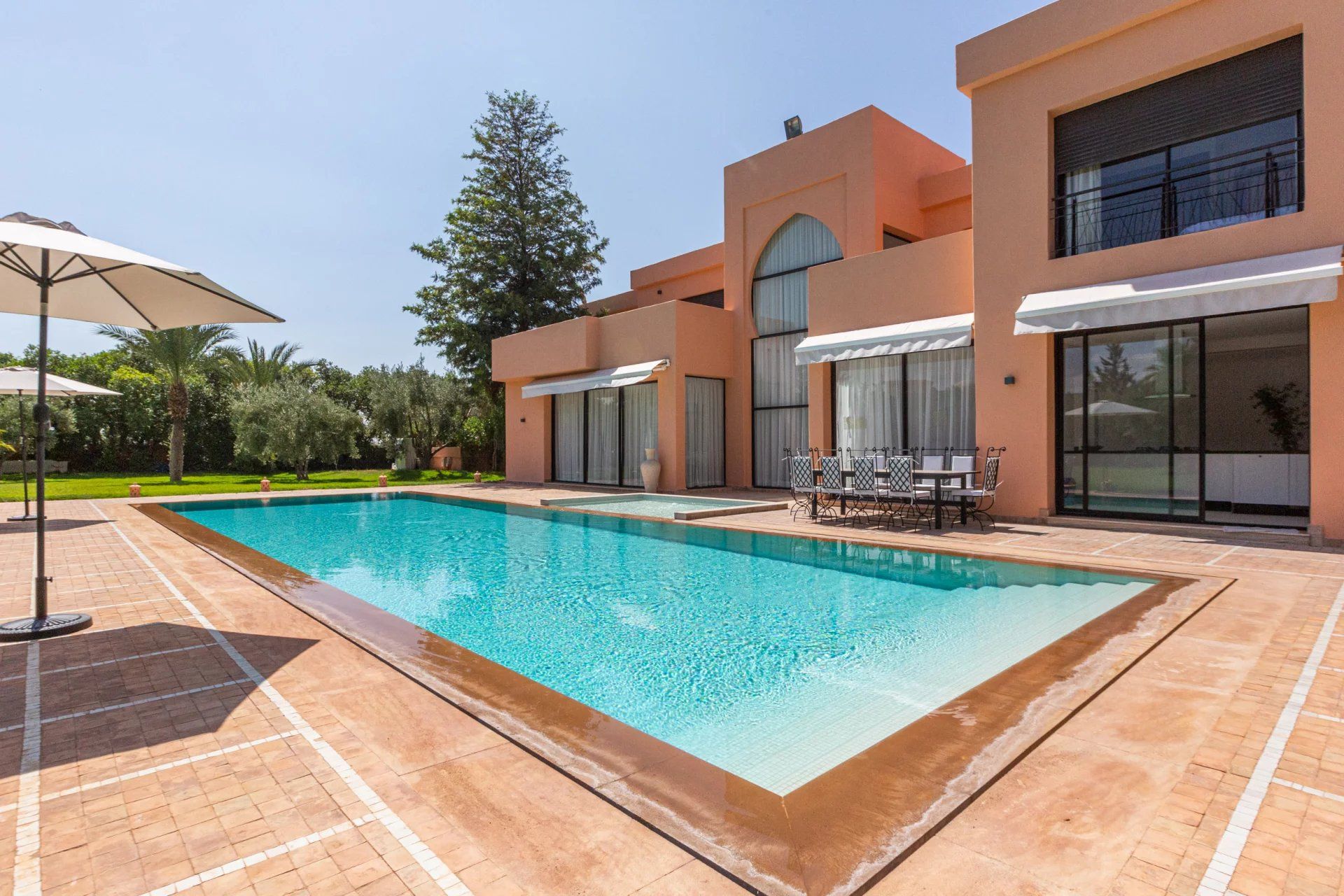Louer Villa 7&nbsp;pièces 370&nbsp;m² Marrakech