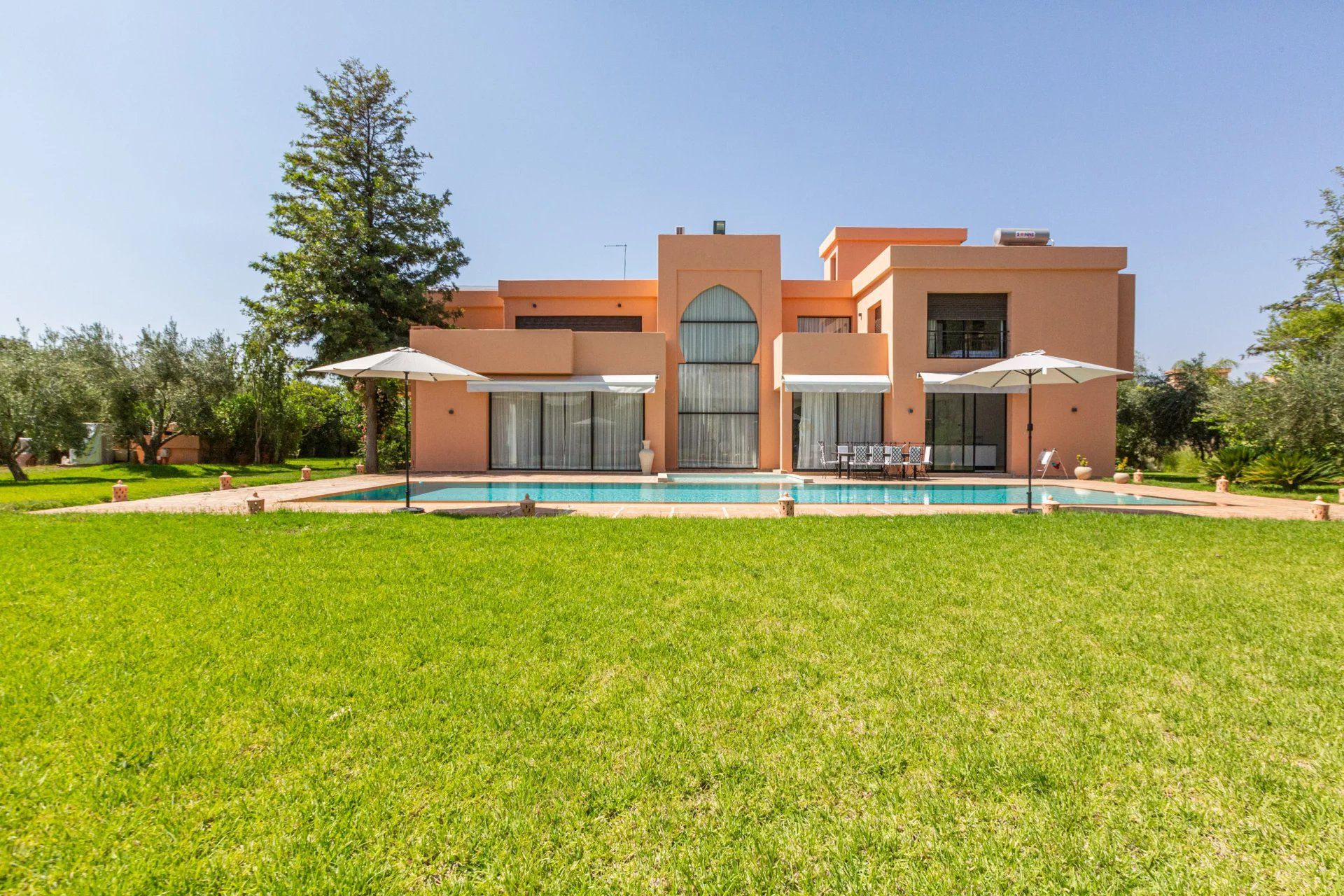 Louer Villa 7&nbsp;pièces 370&nbsp;m² Marrakech