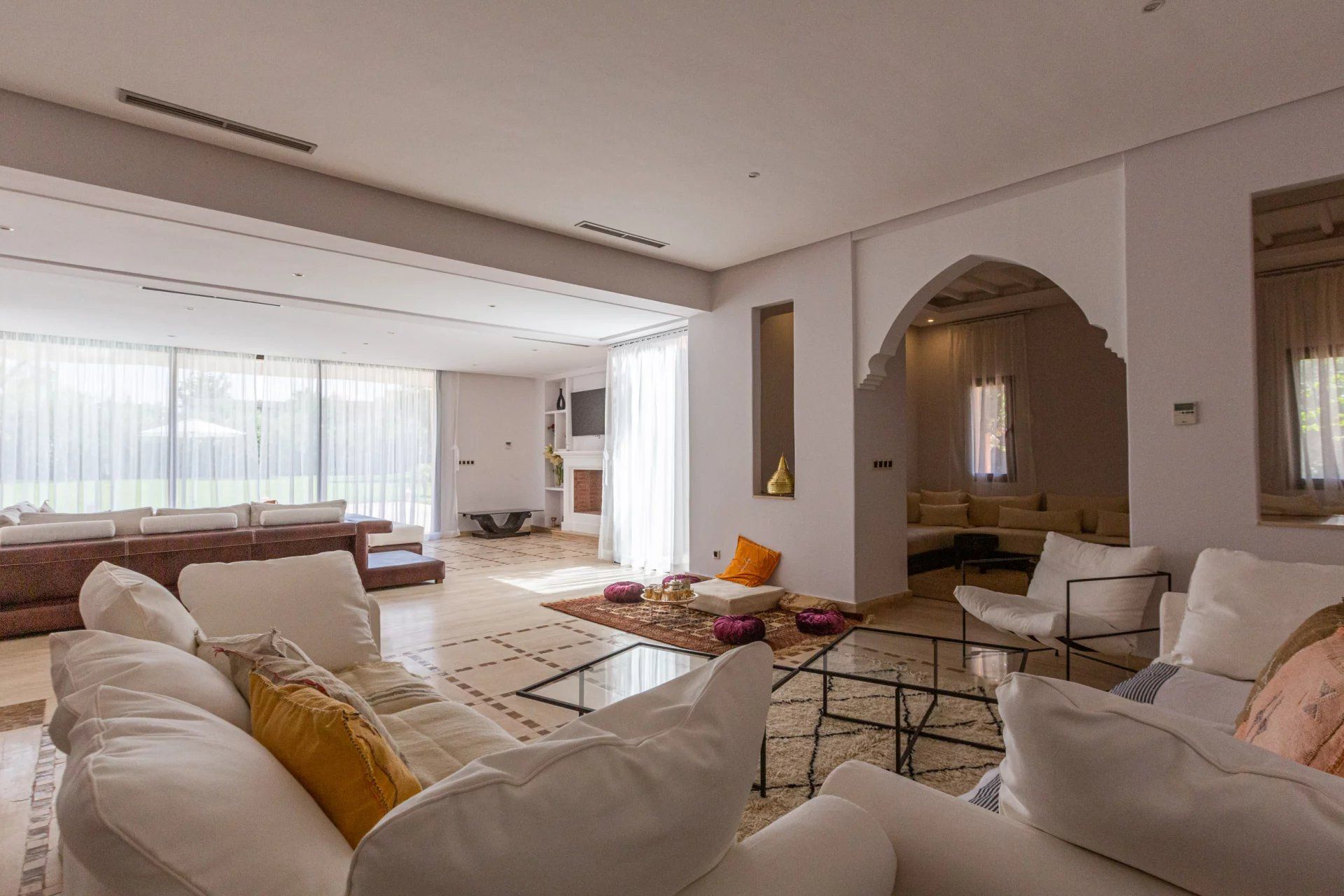 Louer Villa 7&nbsp;pièces 370&nbsp;m² Marrakech