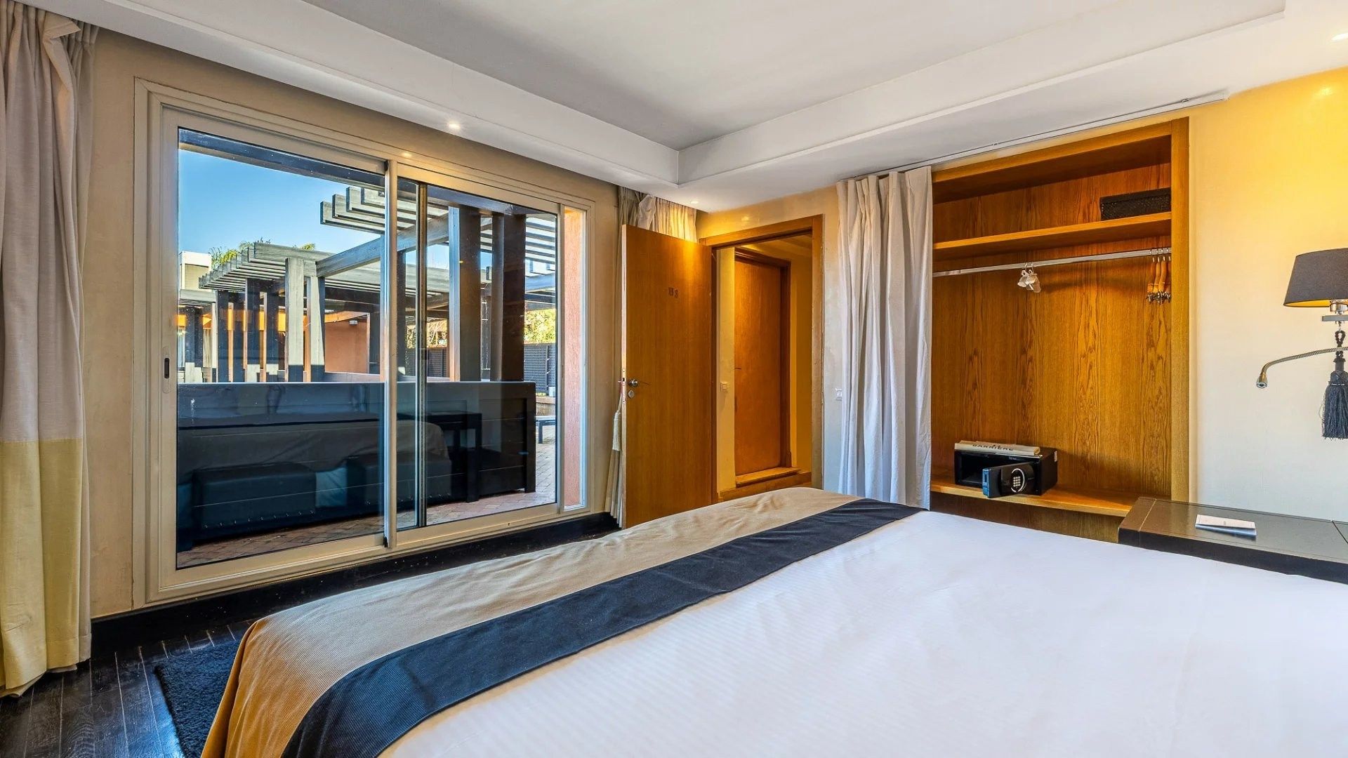 Buy Villa 10&nbsp;rooms 450&nbsp;m² Marrakech