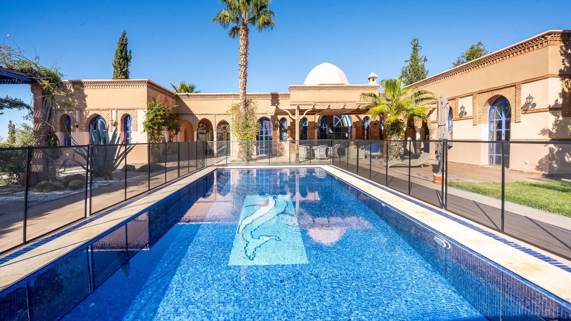 Buy Villa 6&nbsp;rooms 300&nbsp;m² Marrakech