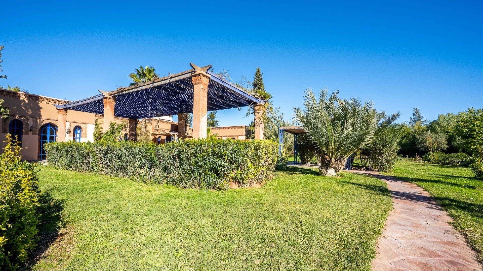 Buy Villa 6&nbsp;rooms 300&nbsp;m² Marrakech