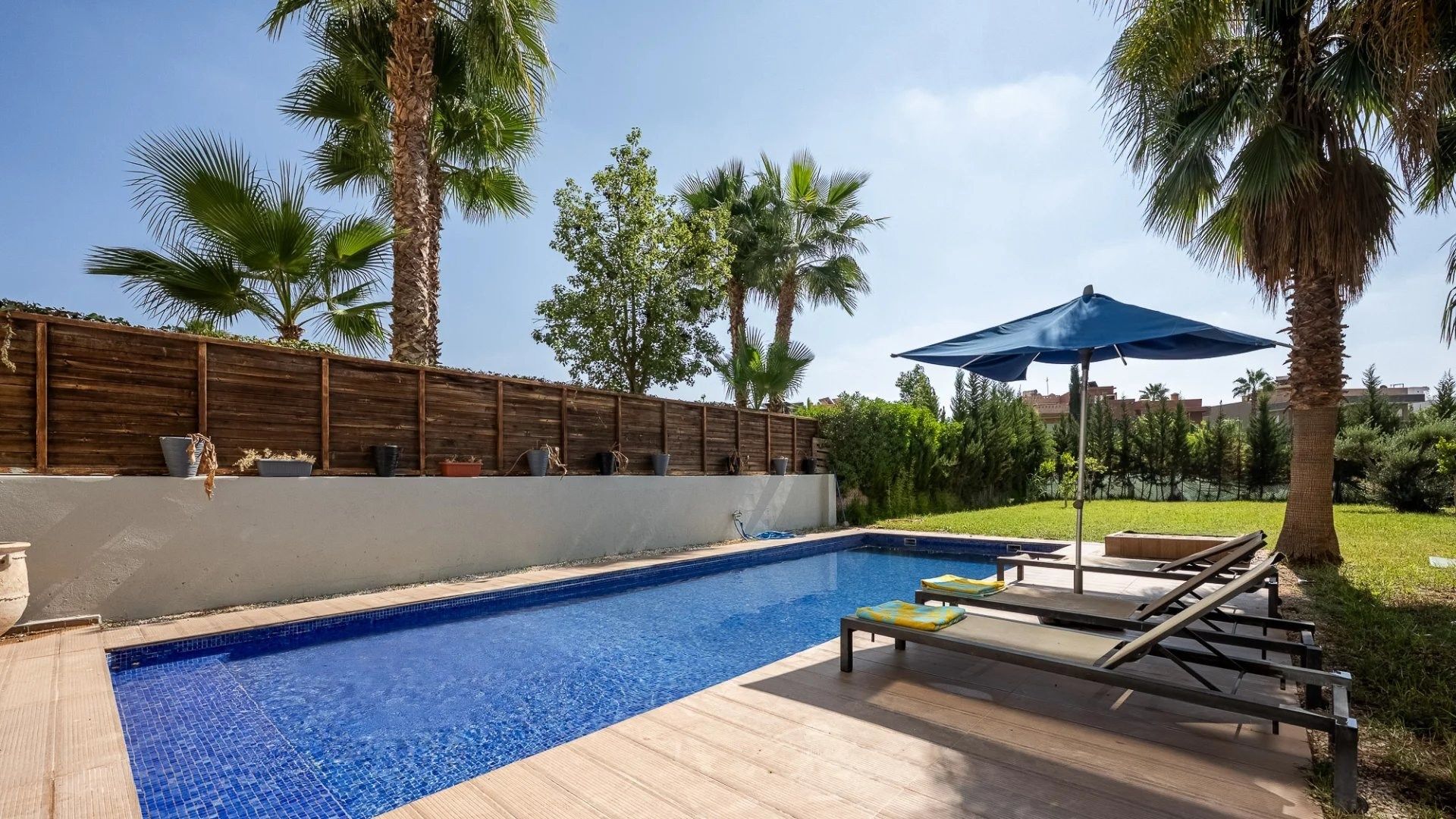 Louer Villa 6&nbsp;pièces 240&nbsp;m² Marrakech