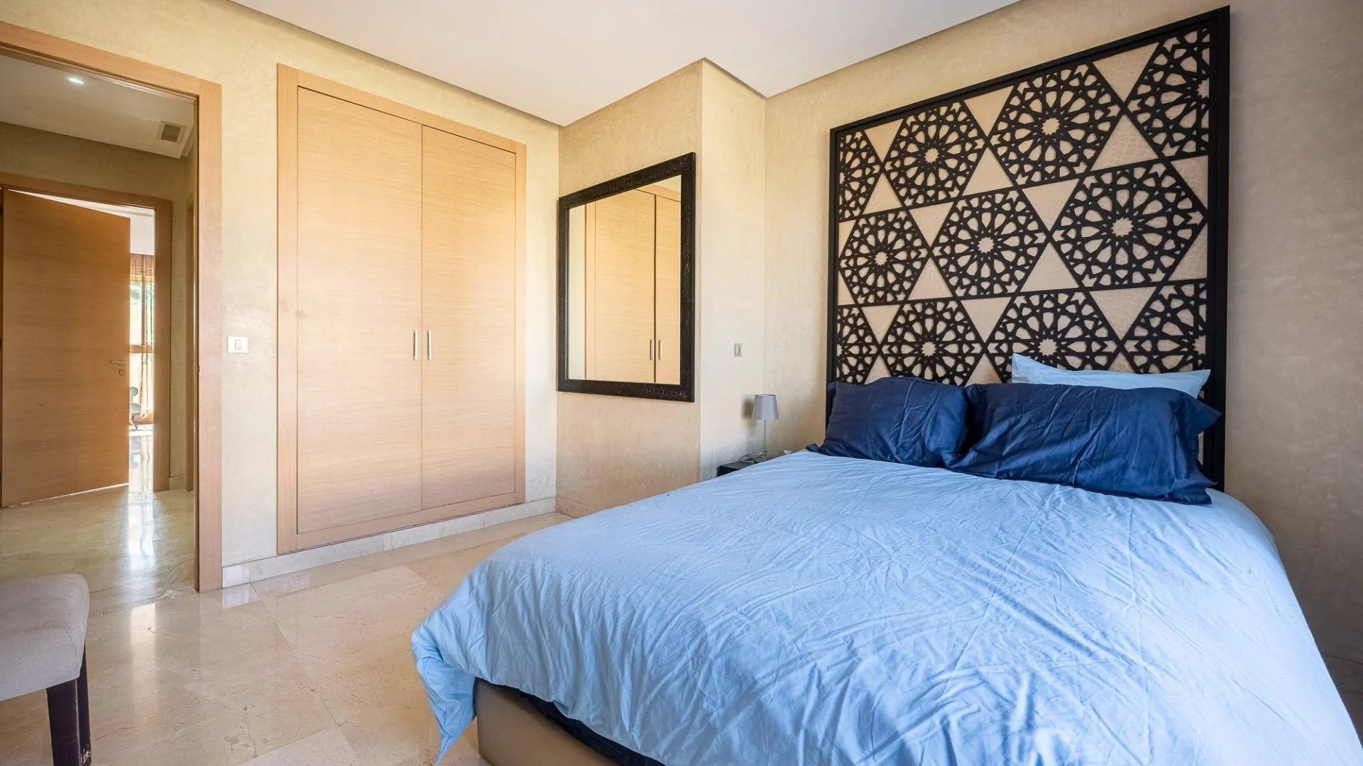 Louer Villa 6&nbsp;pièces 240&nbsp;m² Marrakech