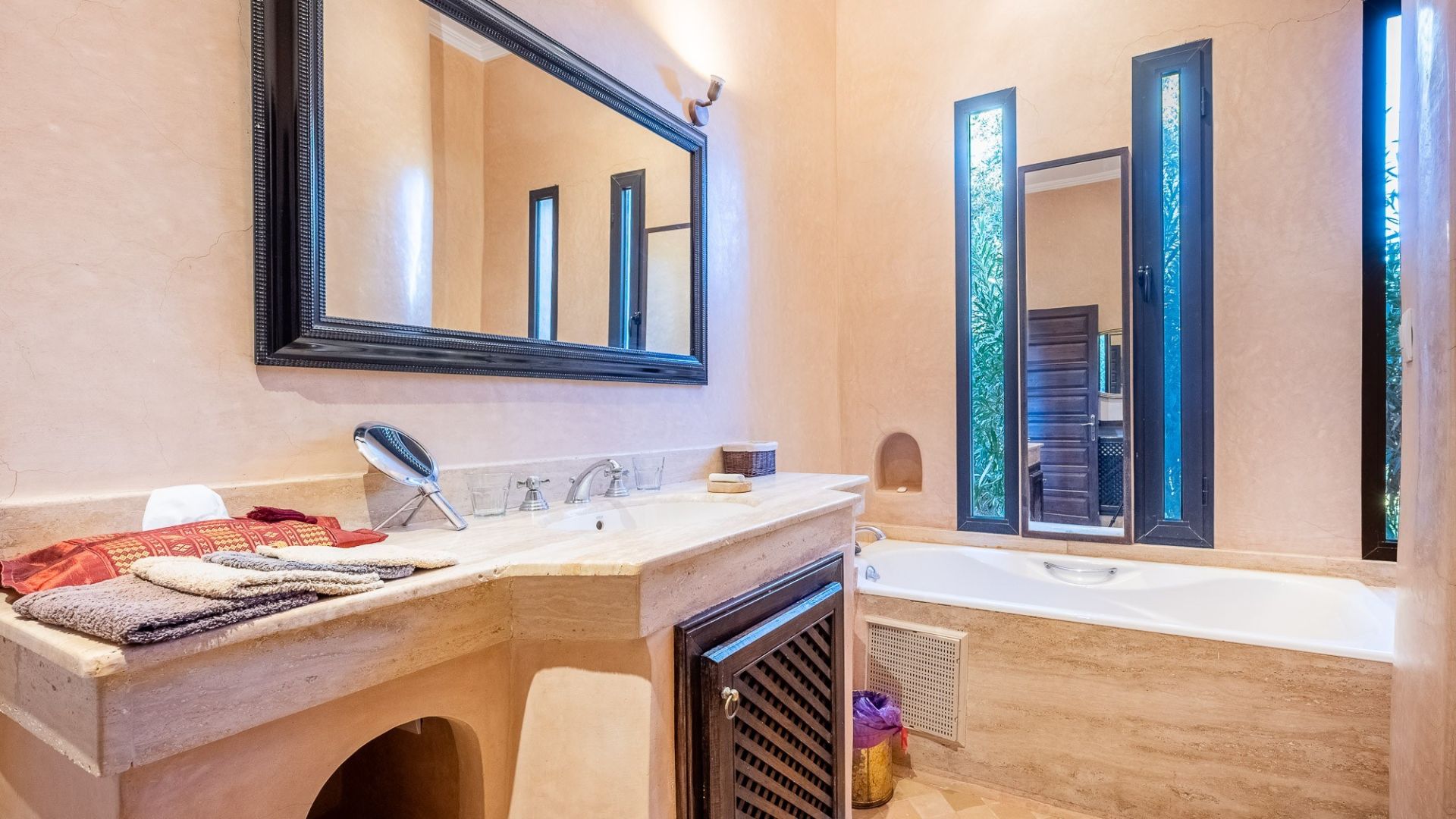 Buy Villa 16&nbsp;rooms 950&nbsp;m² Marrakech