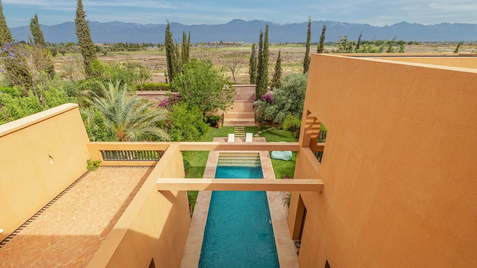 Rent Villa 5&nbsp;rooms 340&nbsp;m² Marrakech