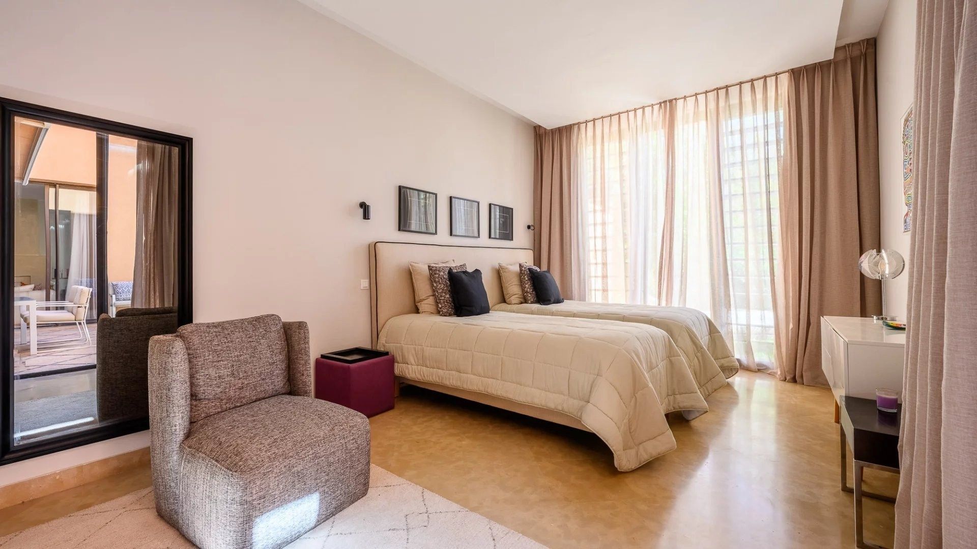 Rent Villa 5&nbsp;rooms 340&nbsp;m² Marrakech