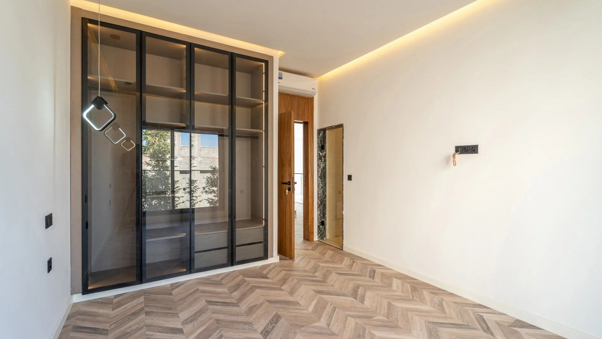 Buy Villa 8&nbsp;rooms 497&nbsp;m² Marrakech