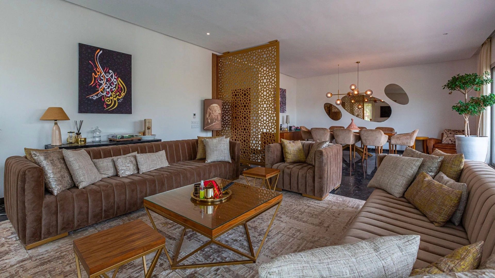 Louer Villa 6&nbsp;pièces 270&nbsp;m² Marrakech