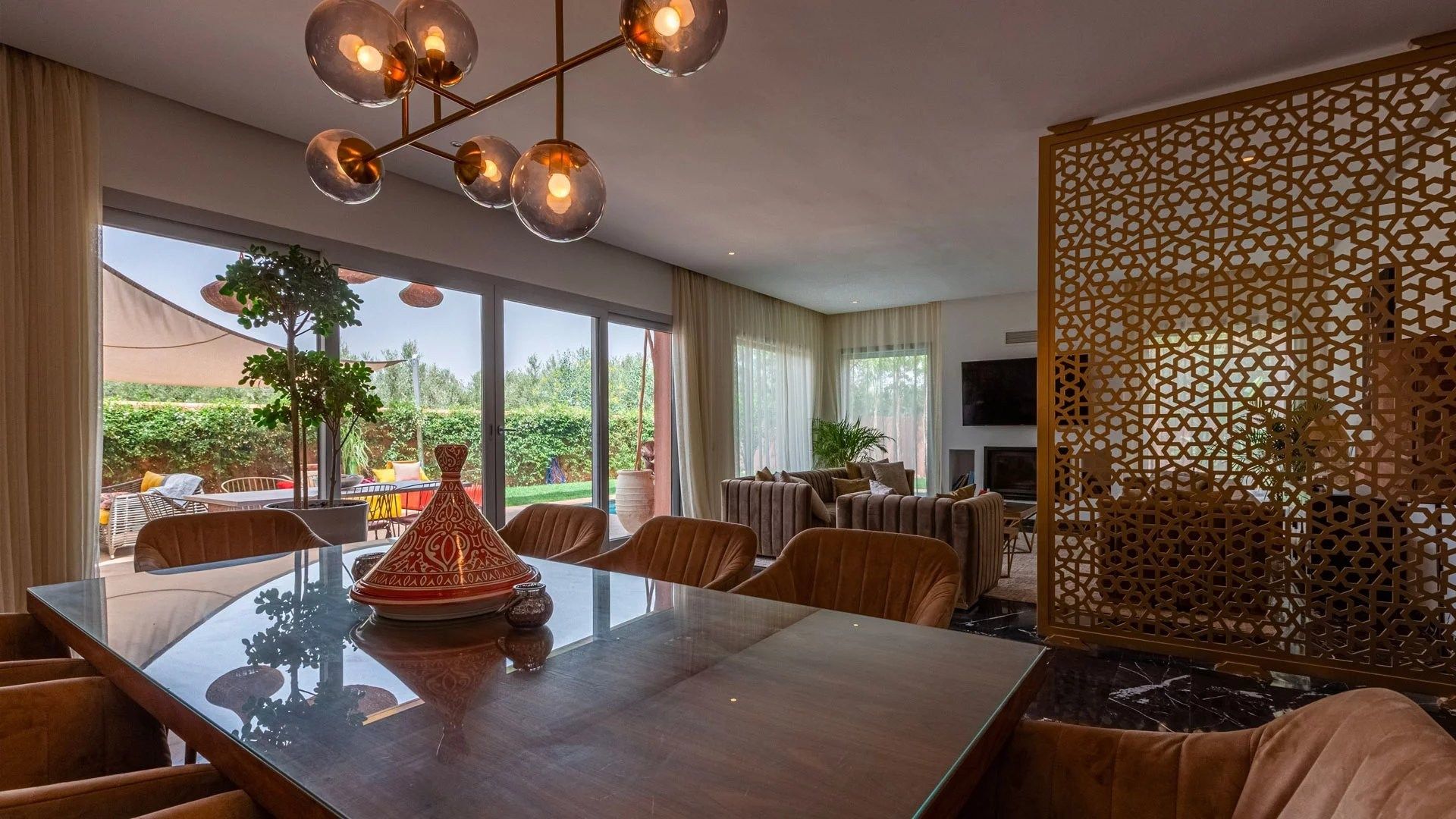 Louer Villa 6&nbsp;pièces 270&nbsp;m² Marrakech