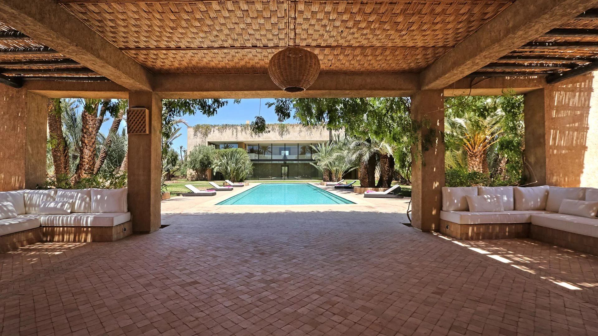 Buy Villa 25&nbsp;rooms 1907&nbsp;m² Marrakech
