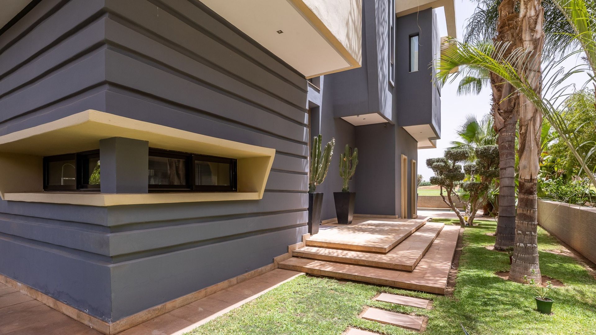 Louer Villa 8&nbsp;pièces 350&nbsp;m² Marrakech