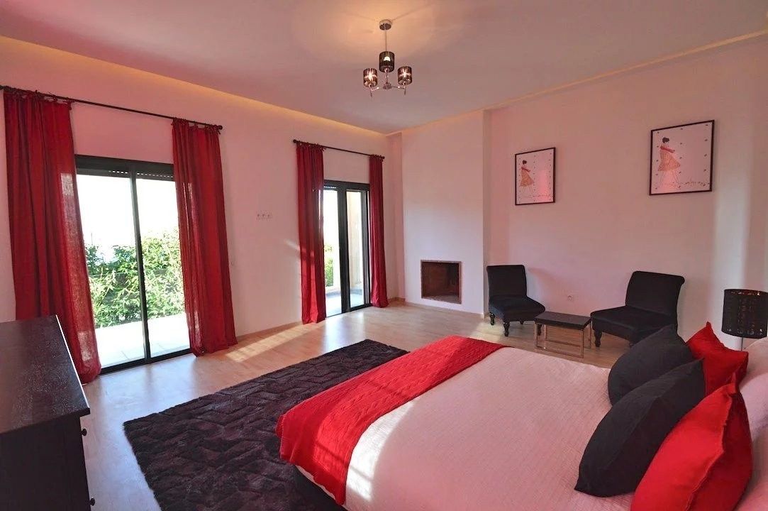 Louer Villa 6&nbsp;pièces 240&nbsp;m² Marrakech