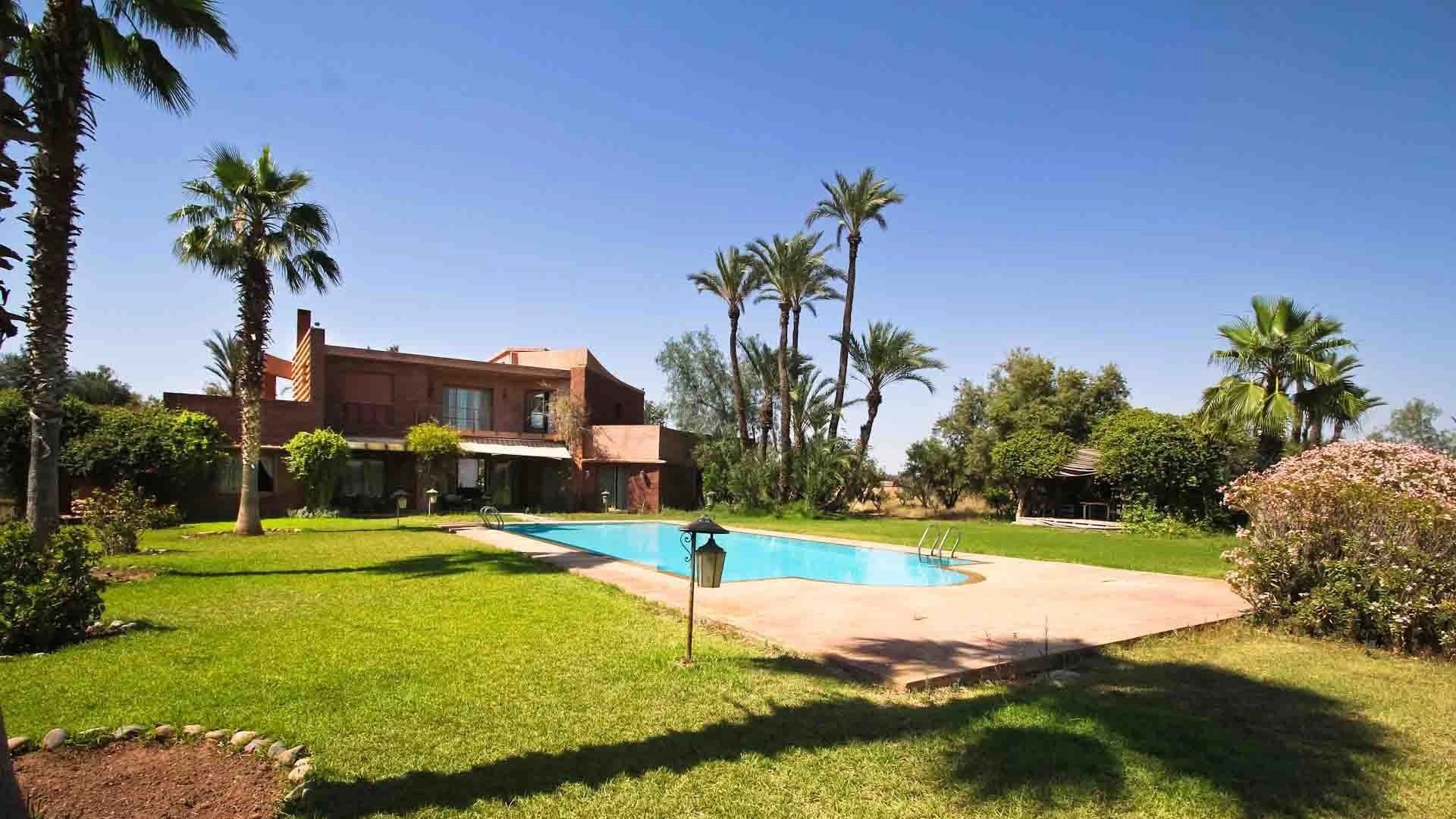 Buy Villa 12&nbsp;rooms 770&nbsp;m² Marrakech