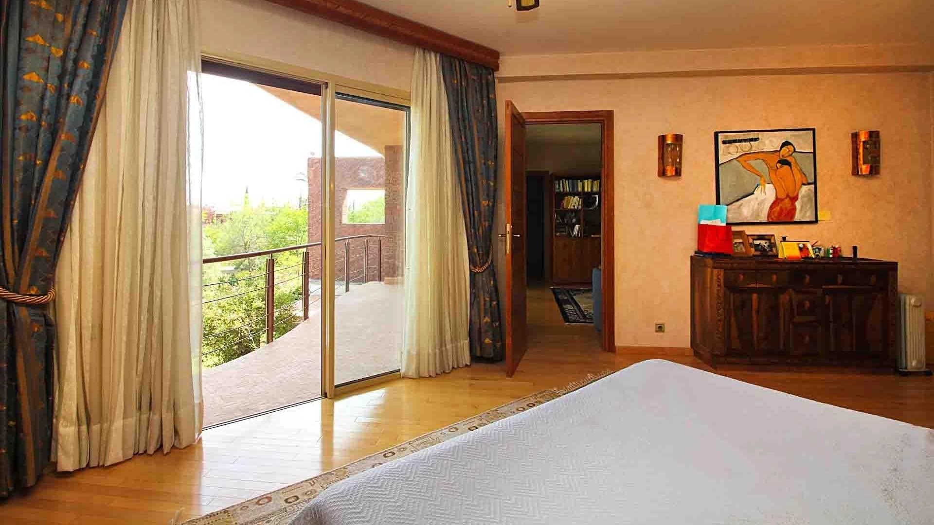 Buy Villa 12&nbsp;rooms 770&nbsp;m² Marrakech