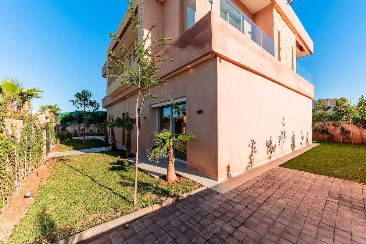 Louer Maison 7&nbsp;pièces 320&nbsp;m² Marrakech