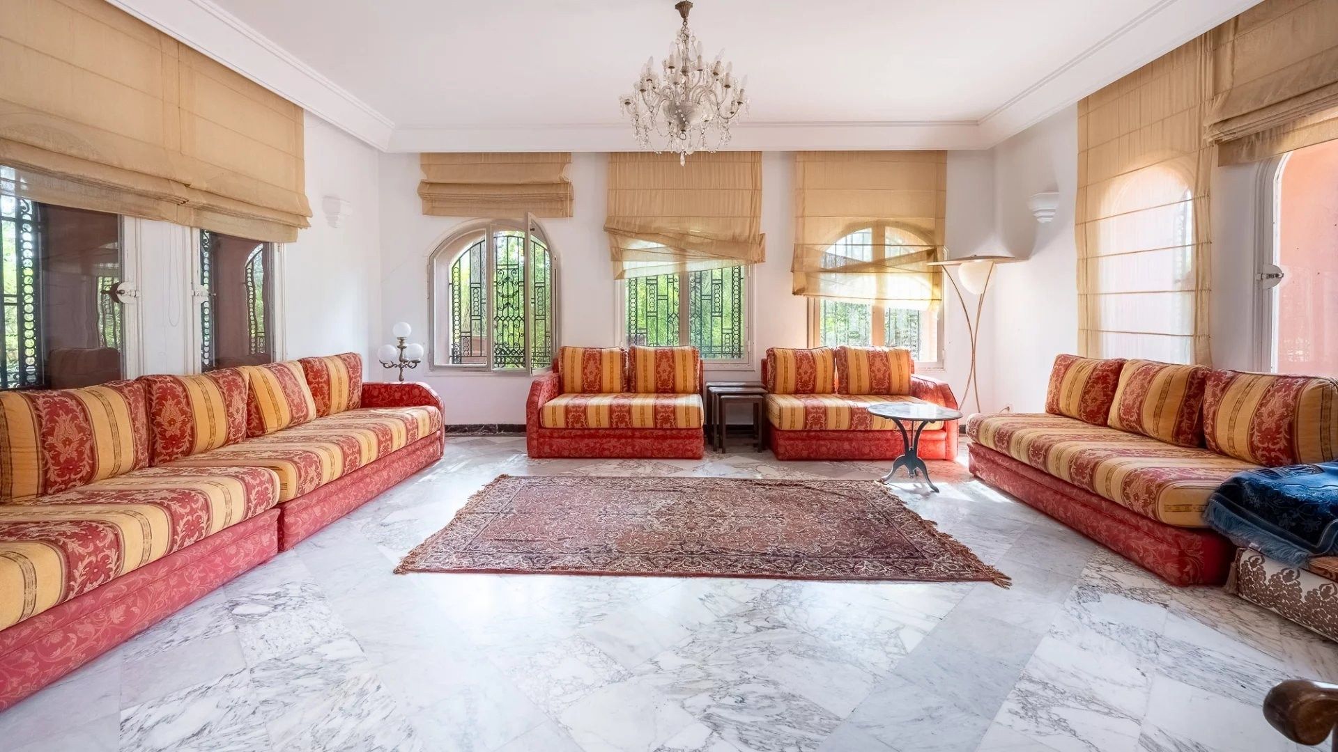 Buy Villa 16&nbsp;rooms 1100&nbsp;m² Marrakech